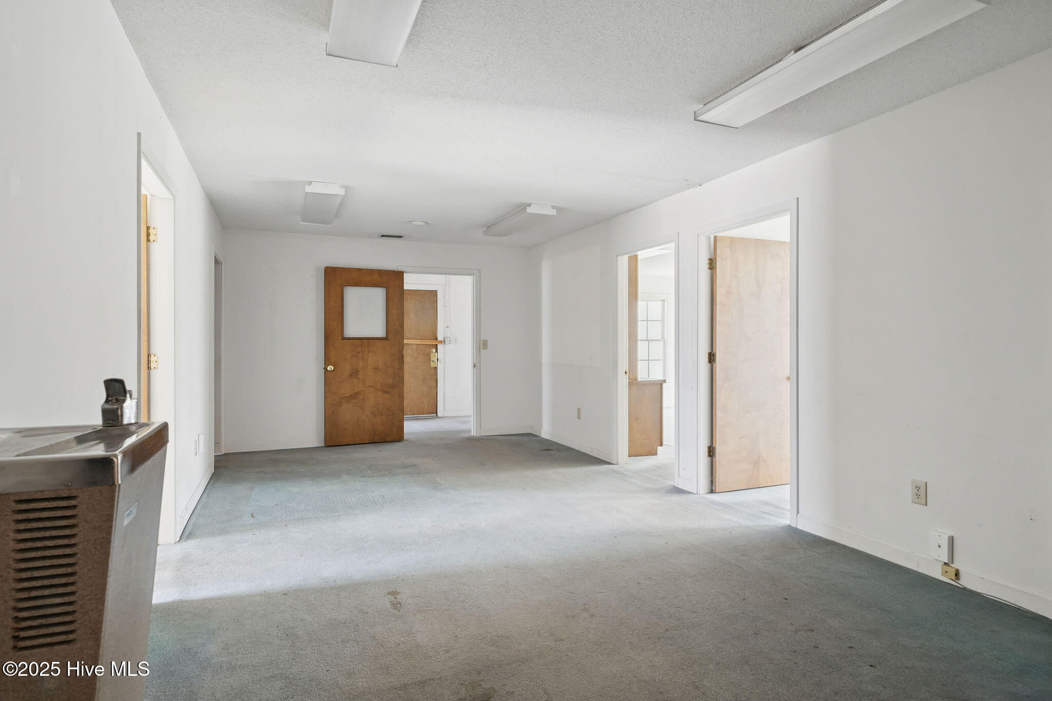 107/109 N Center Street Property Photo 25