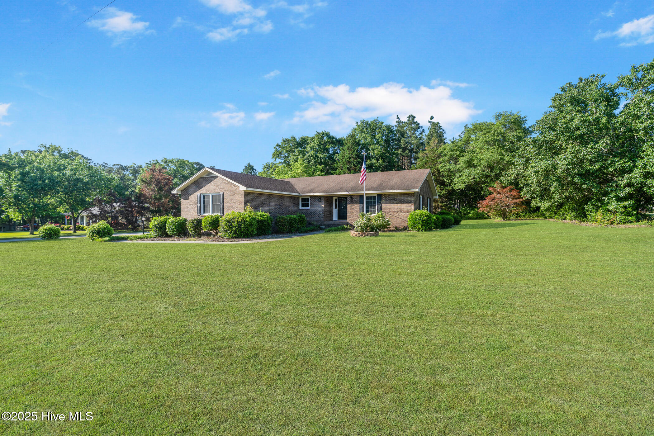 102 Duncans Road Property Photo