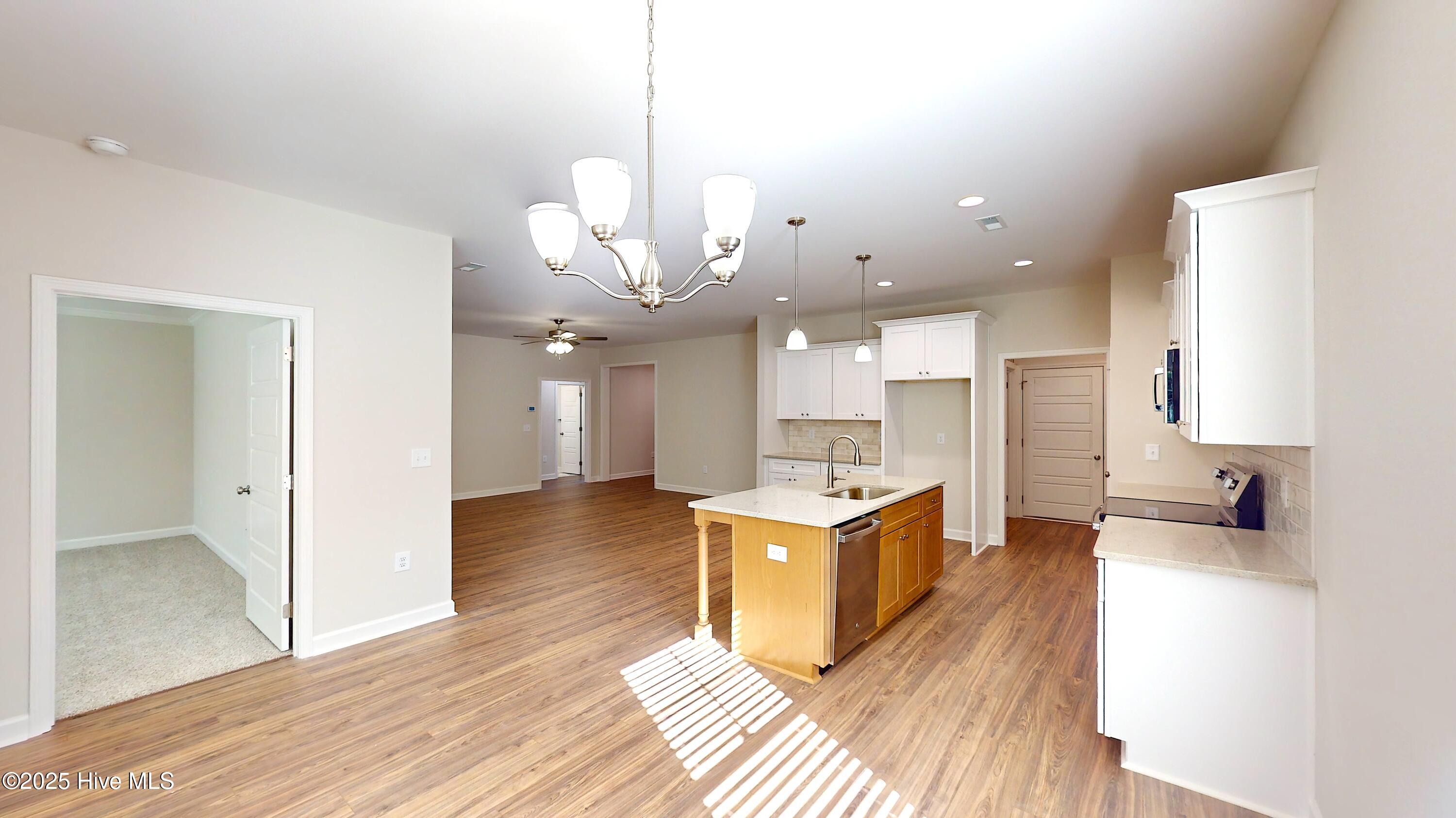 3725 Huntcliff Drive Property Photo 26