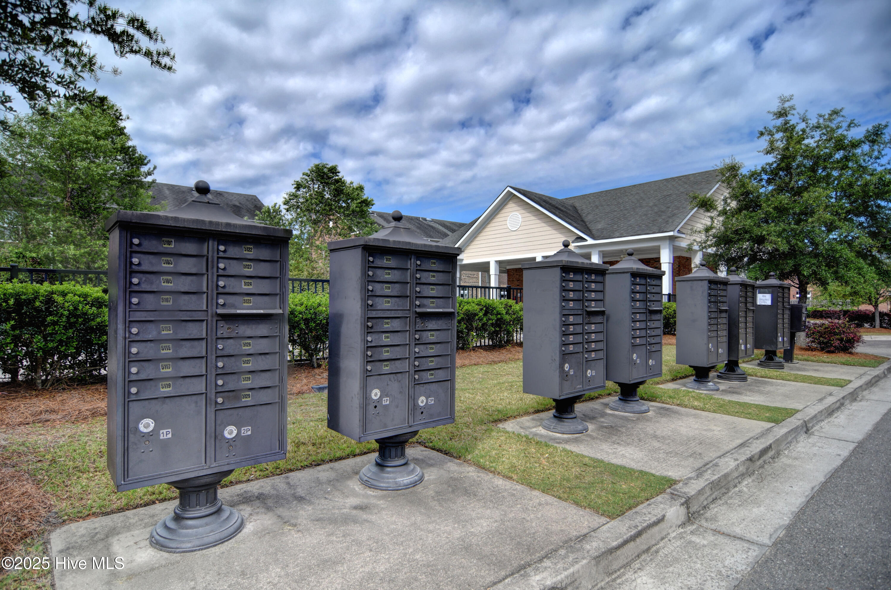 4814 Exton Park Loop Property Photo 25