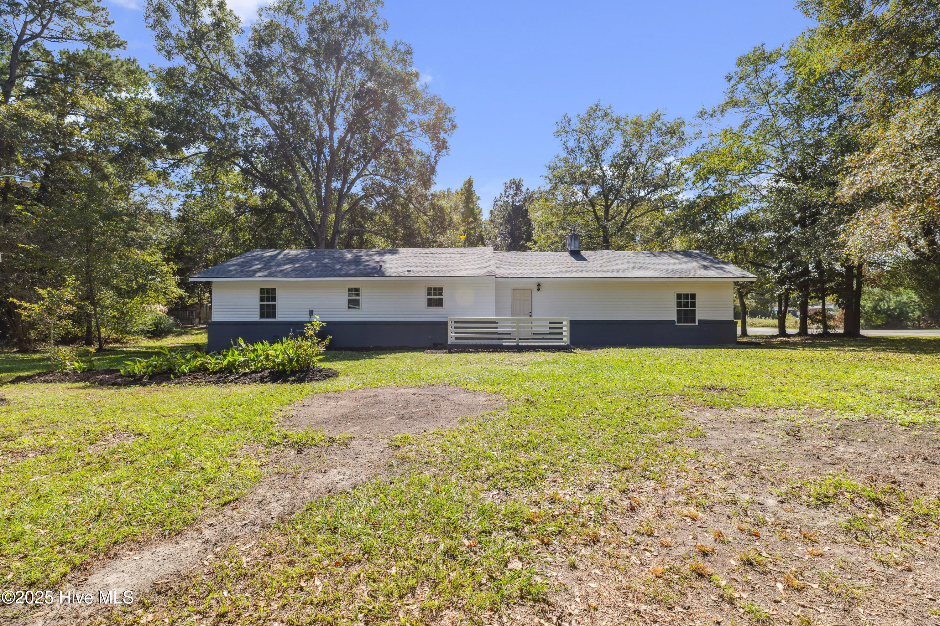 251 Old 87 Road Property Photo 3