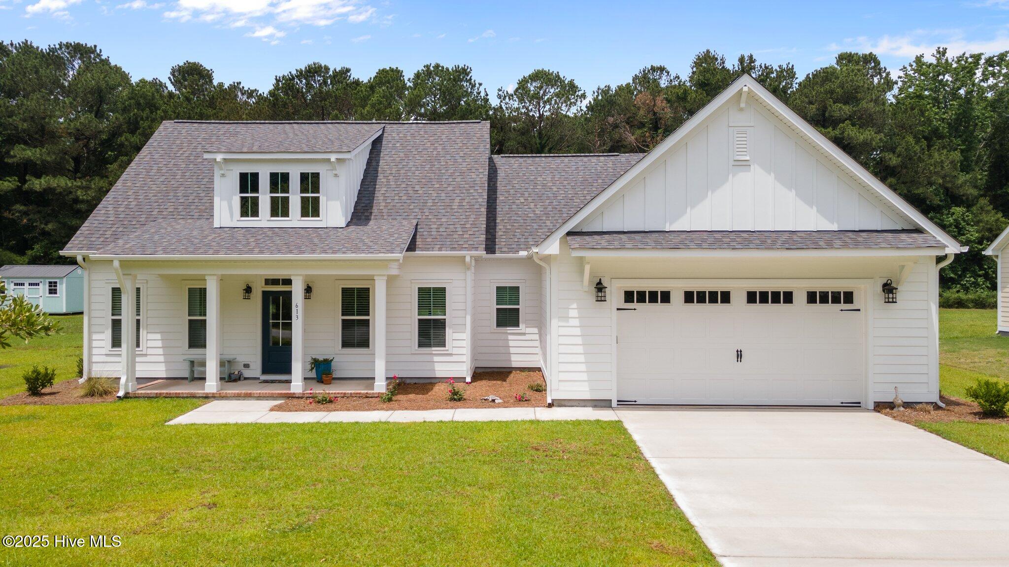 613 Windward Drive Property Photo