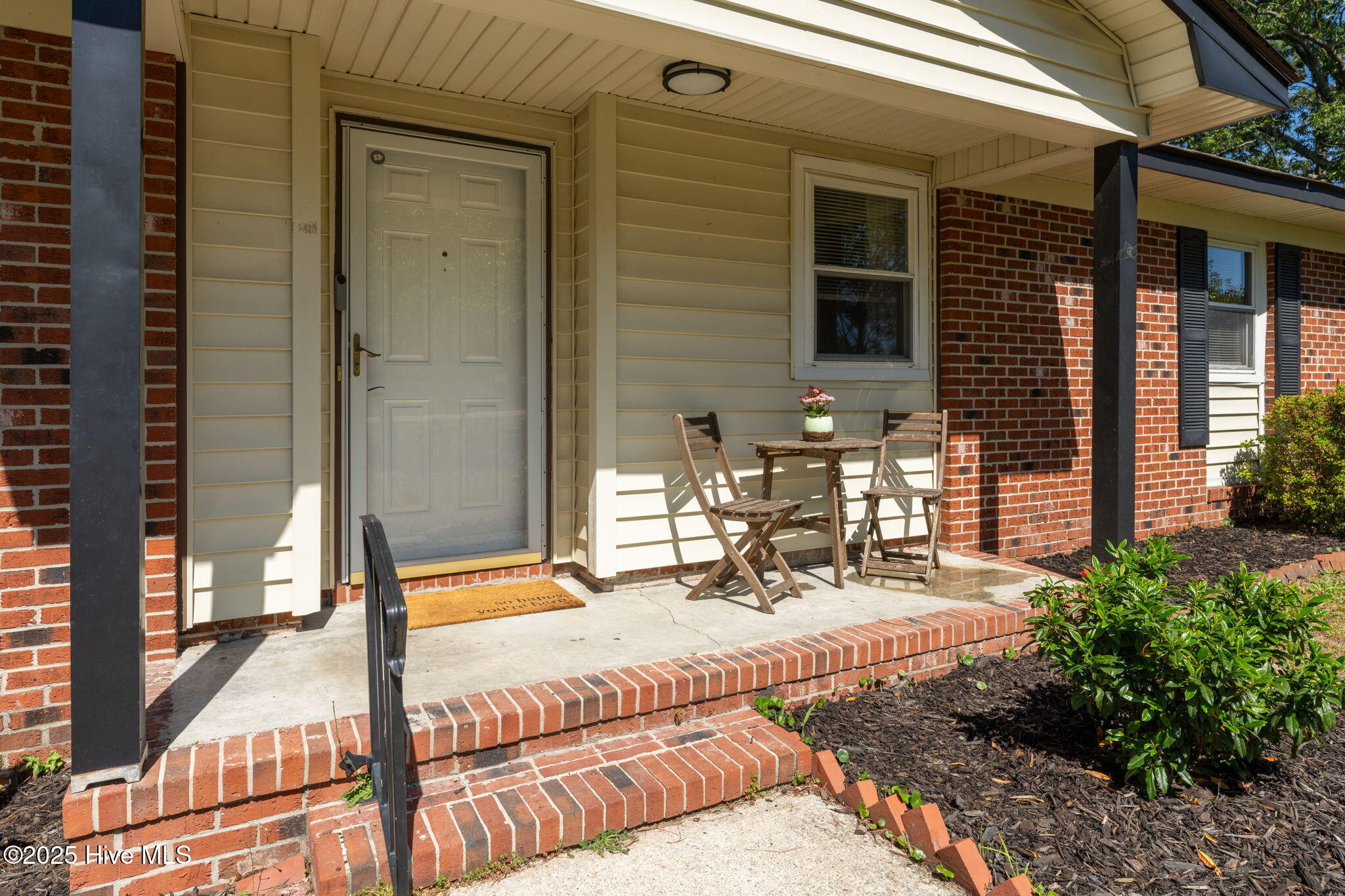1310 Carlyle Lane Property Photo 7