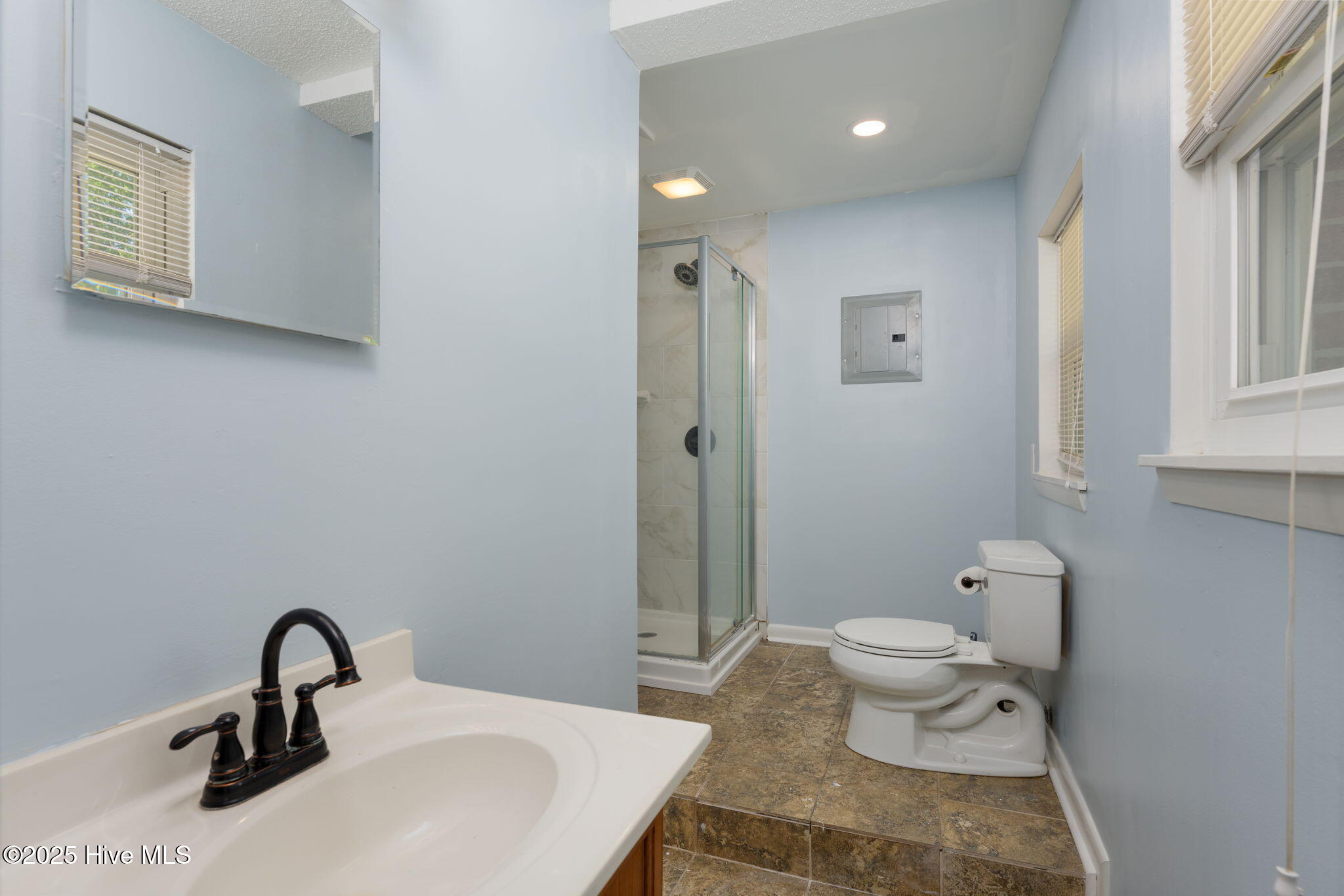 1310 Carlyle Lane Property Photo 22
