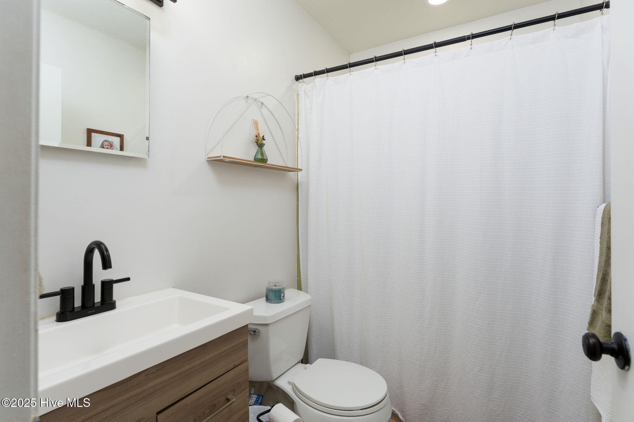 1310 Carlyle Lane Property Photo 26