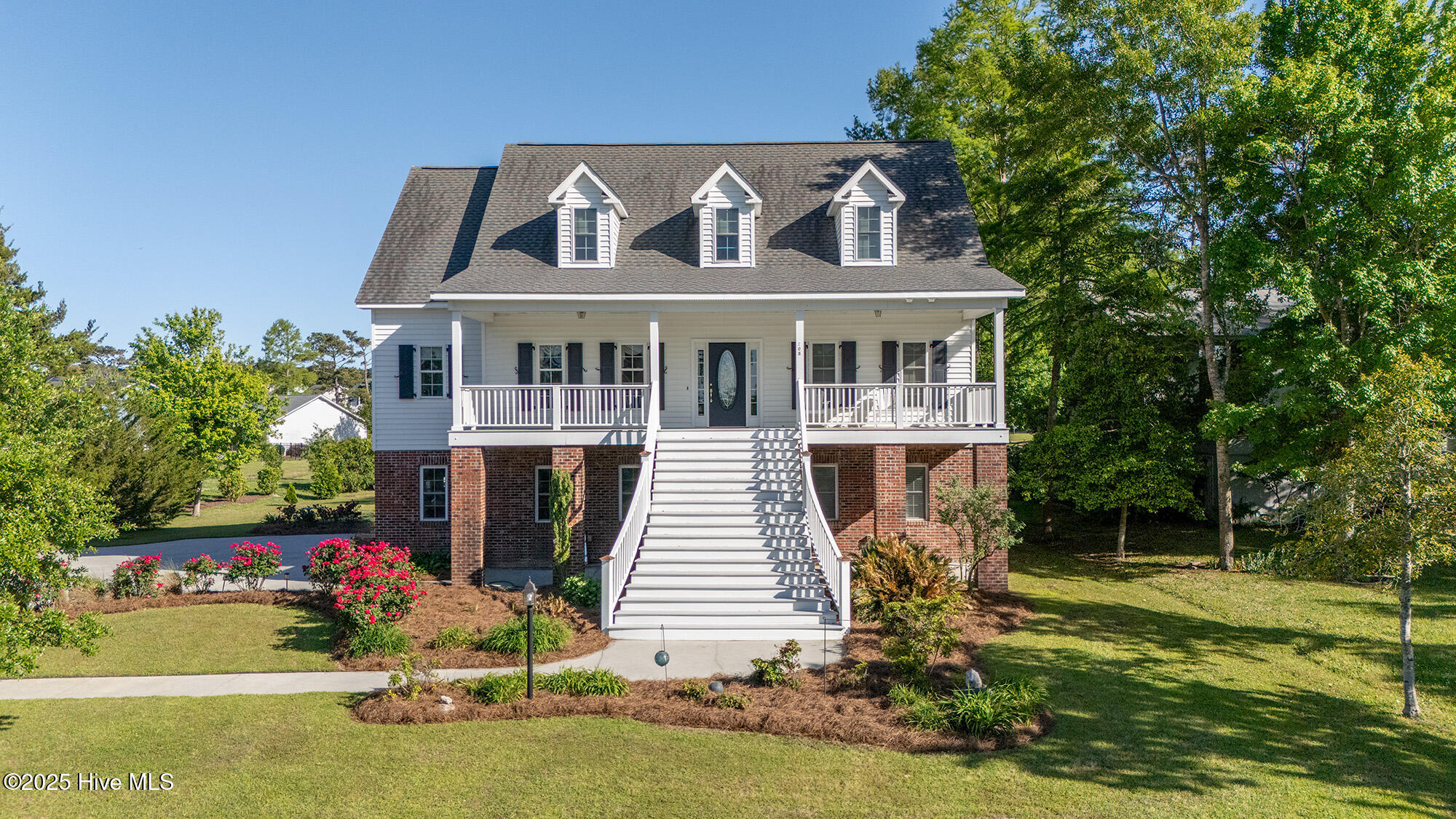 708 Comet Drive Property Photo