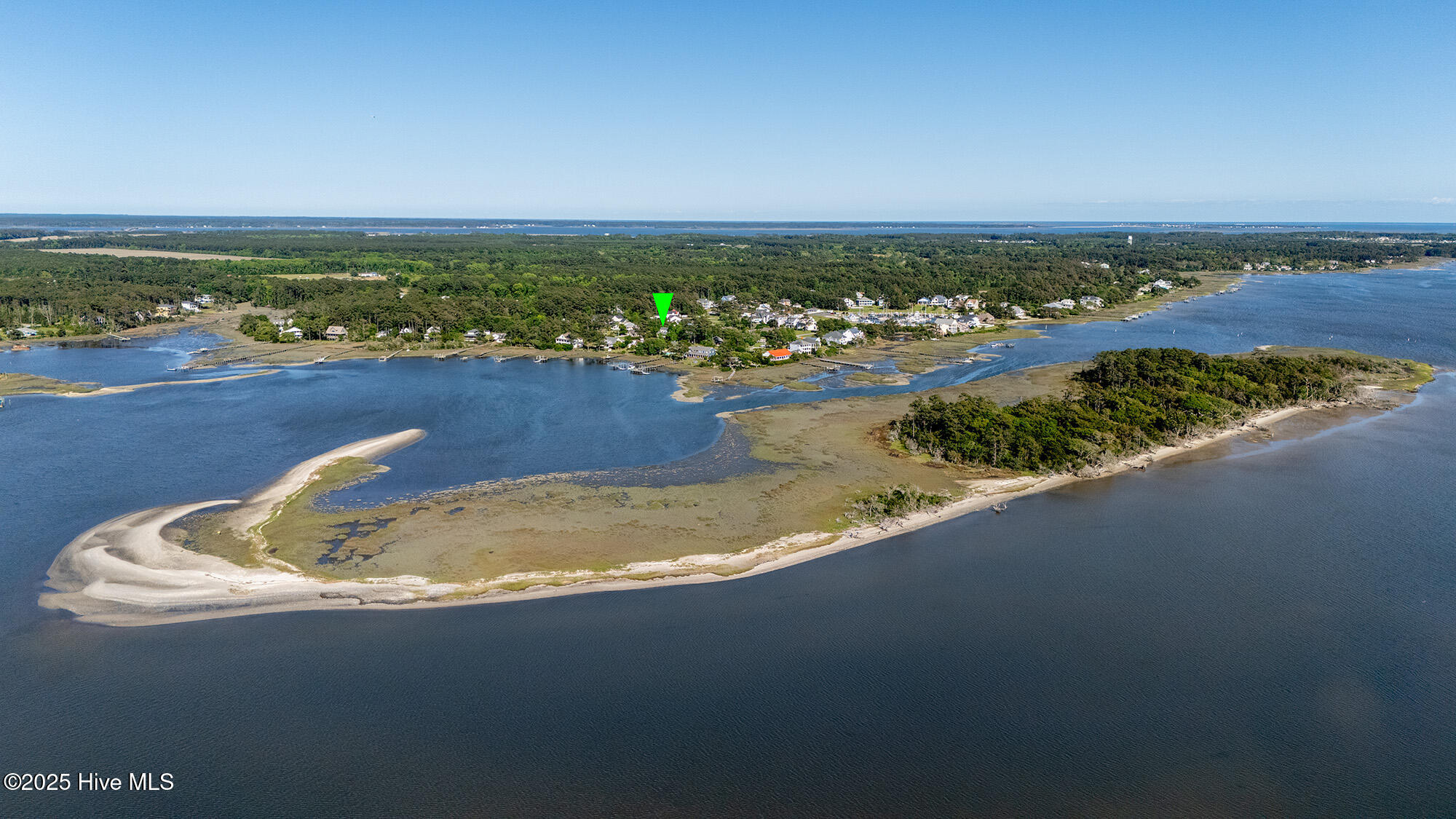 708 Comet Drive Property Photo 5