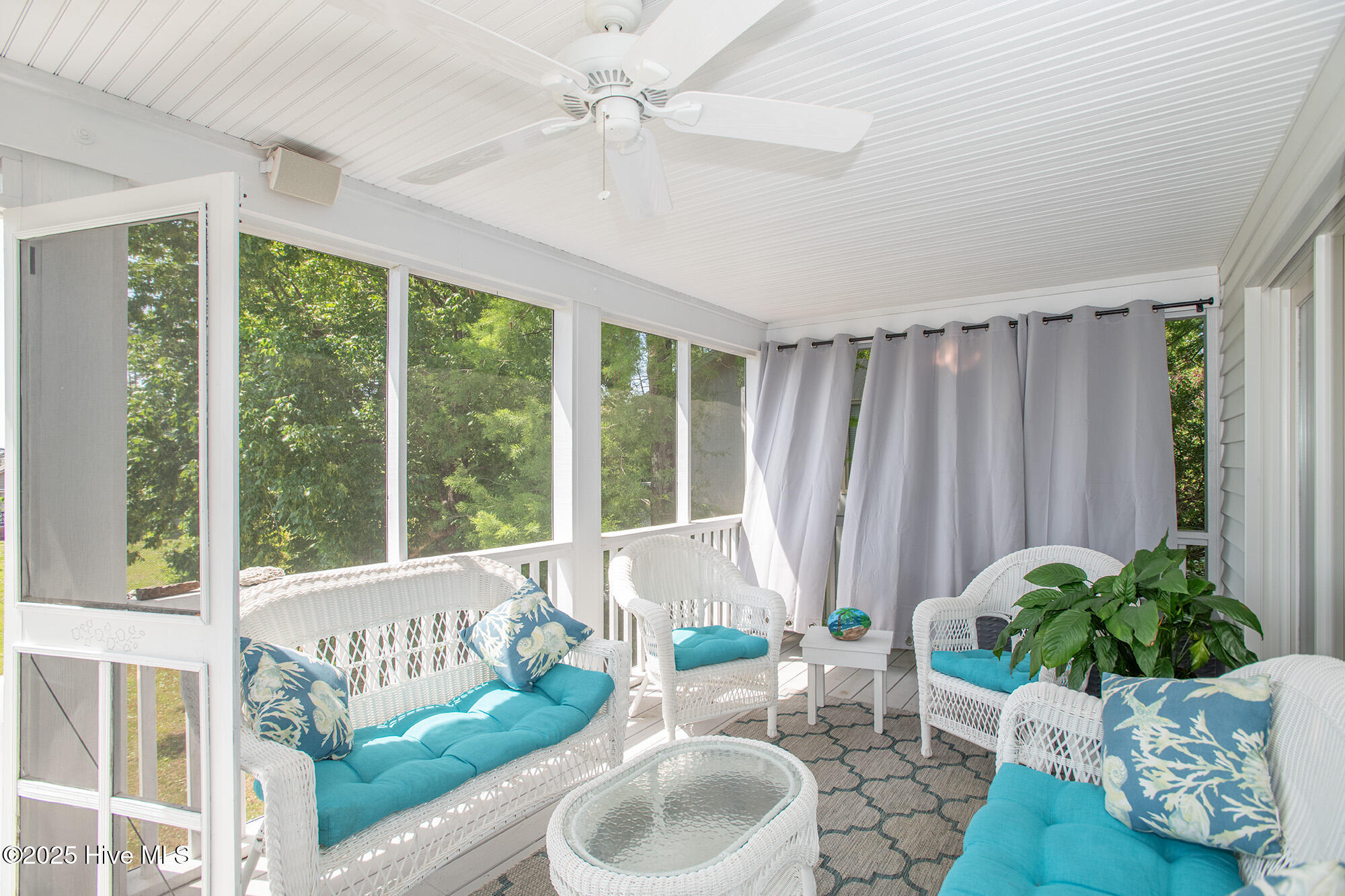 708 Comet Drive Property Photo 11