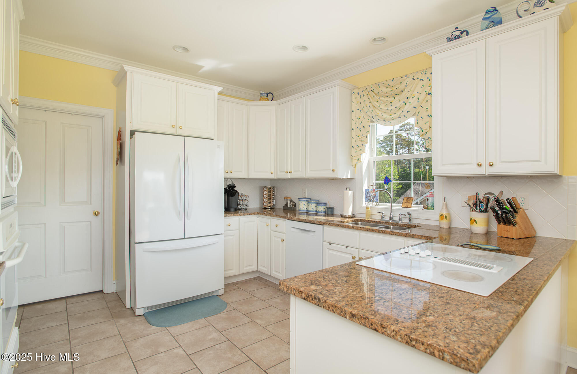 708 Comet Drive Property Photo 18