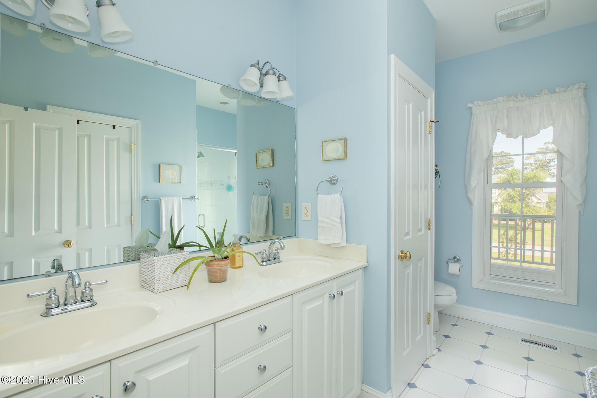 708 Comet Drive Property Photo 25