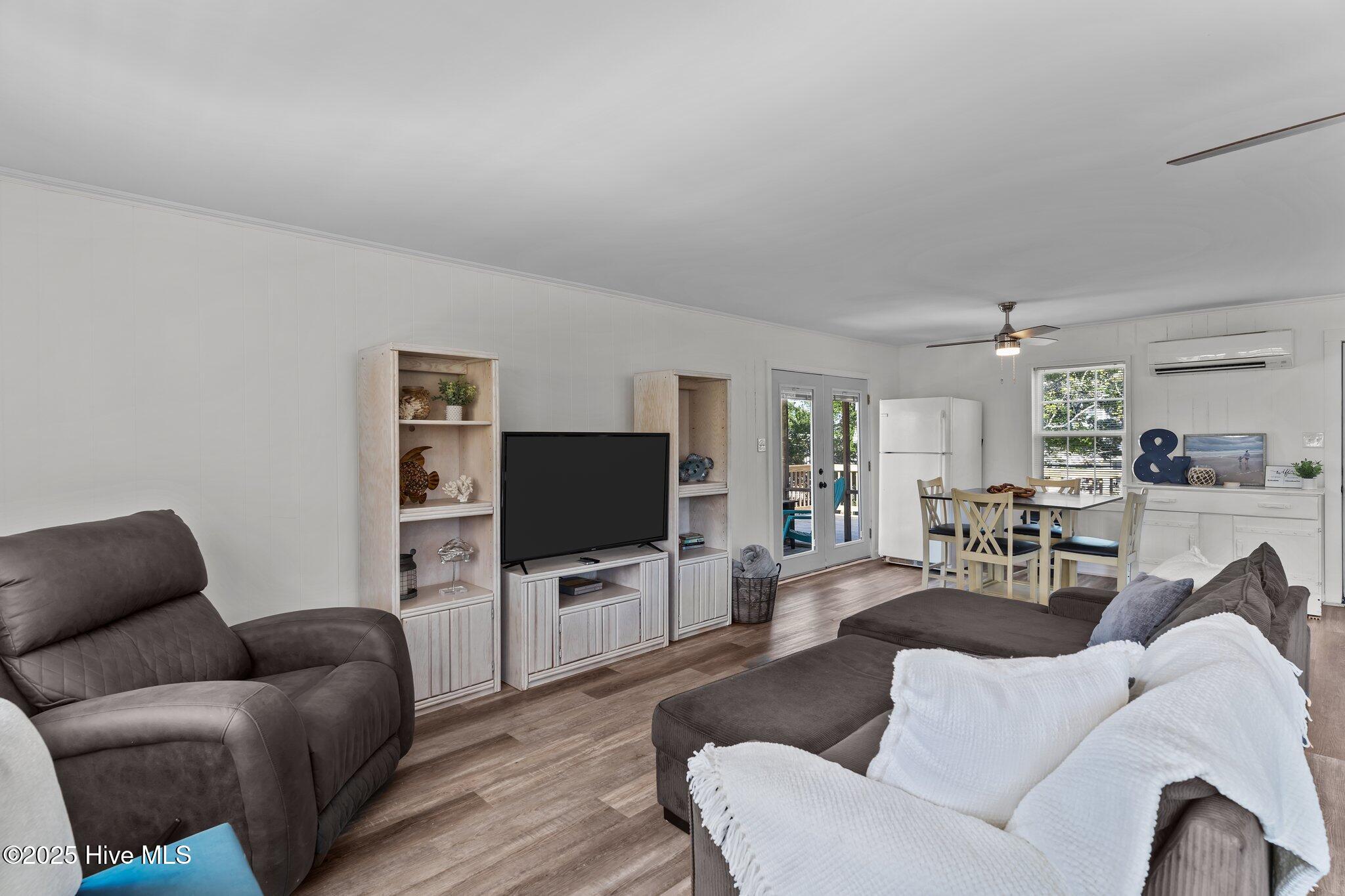 115 Se 43rd Street Property Photo 10