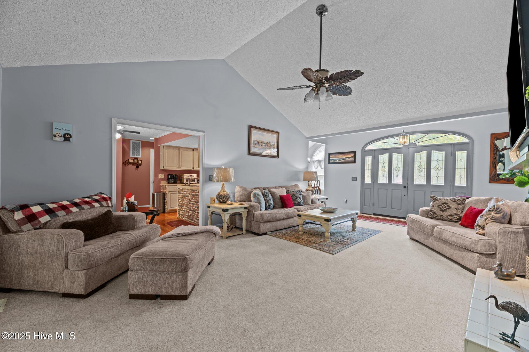 6312 Albatross Drive Property Photo 3