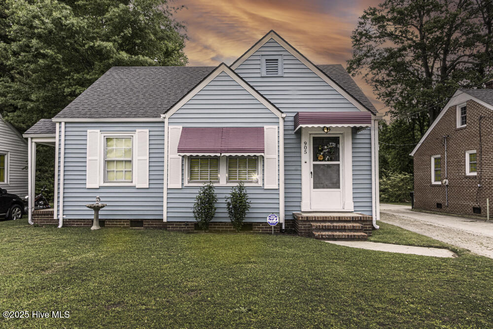 905 Hood Street Property Photo