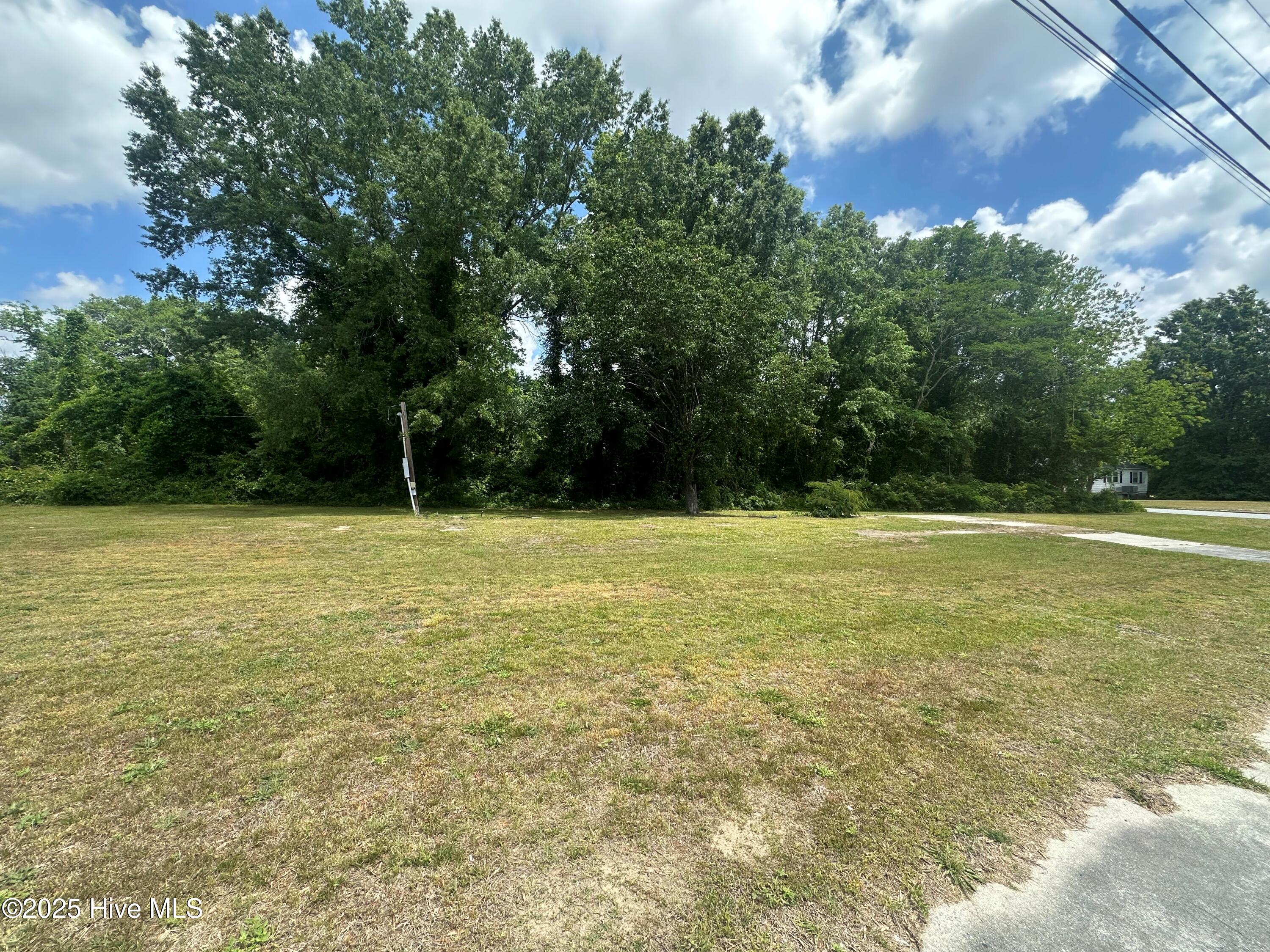 301 W Moore Street Property Photo