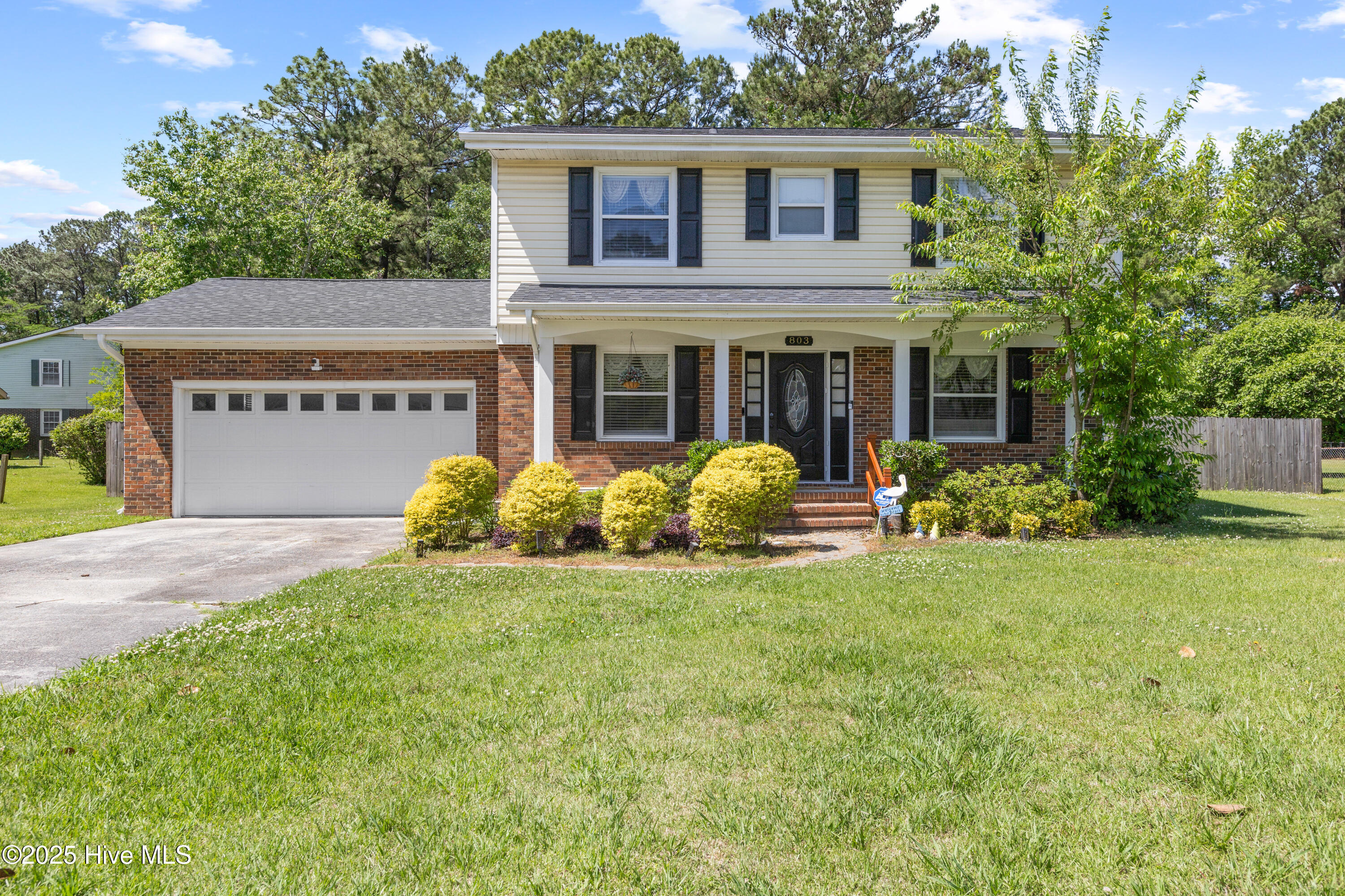 803 Oakwood Avenue Property Photo