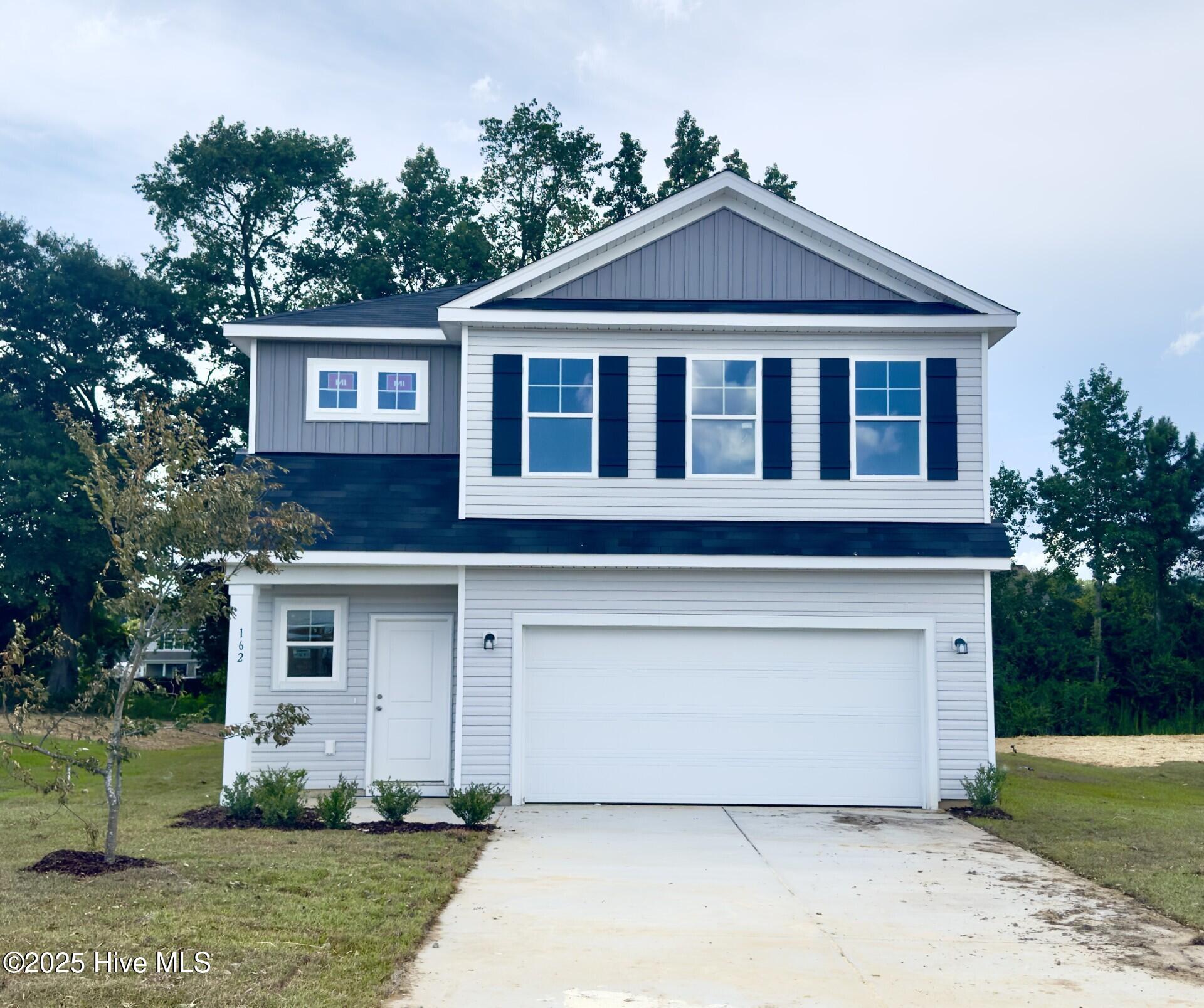 162 N Squires Run Lane Property Photo 1