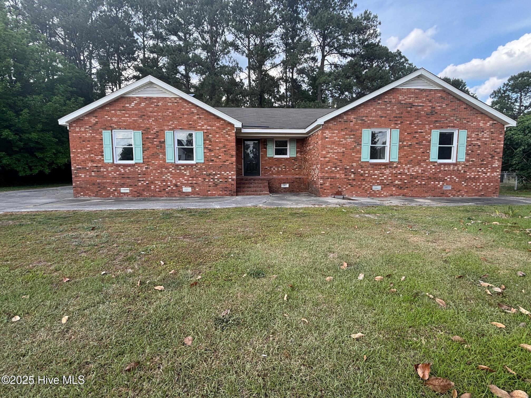 2415 Bells Fork Road Property Photo 1