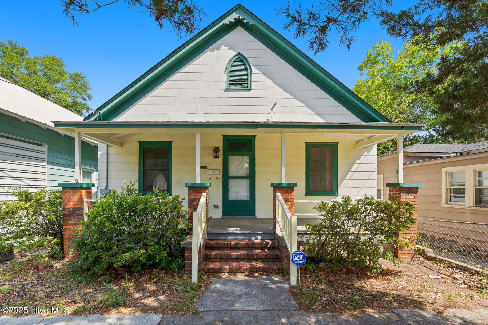 111 Meares Street Property Photo 1