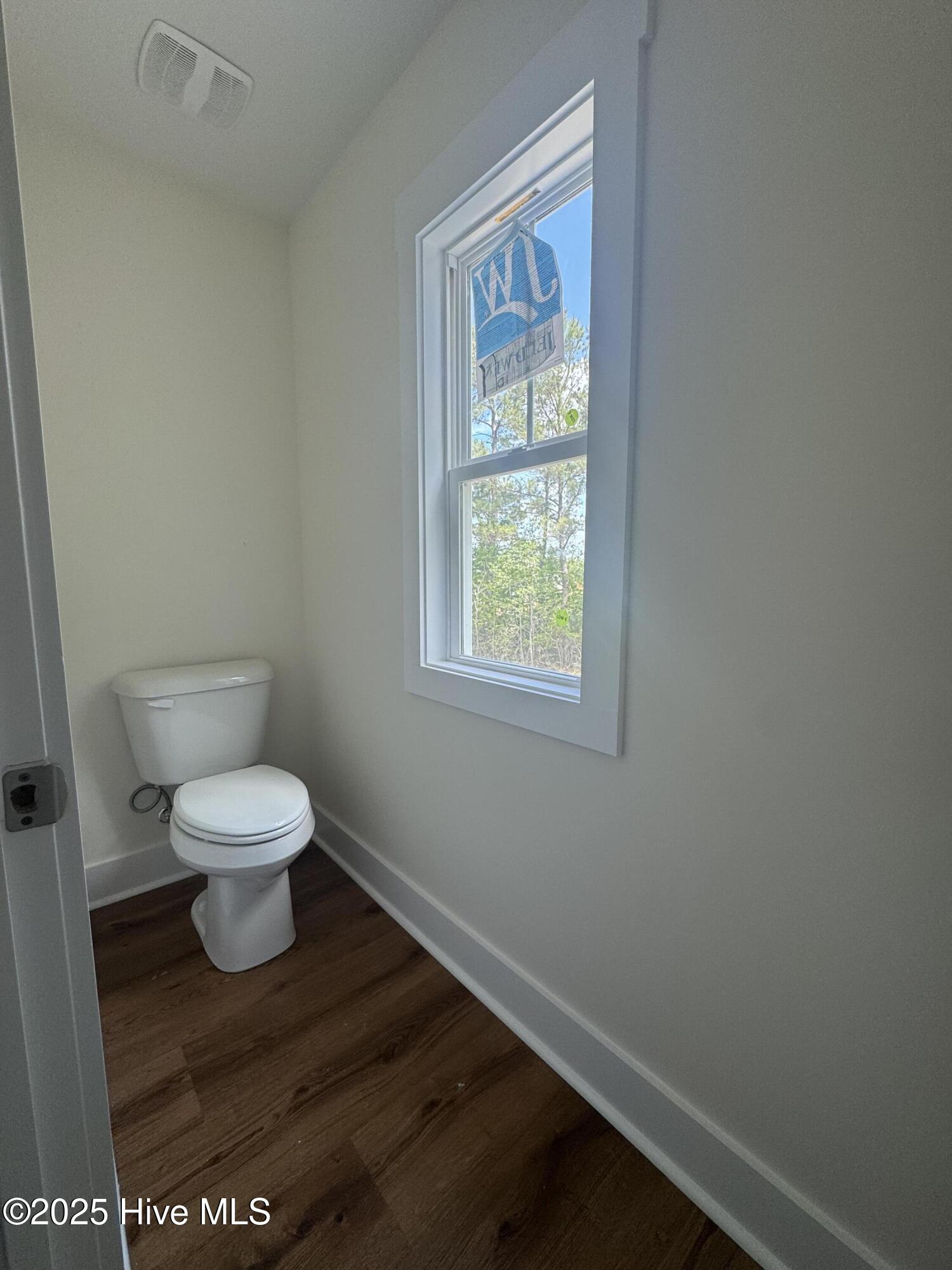 417 Timberwind Lane Property Photo 16