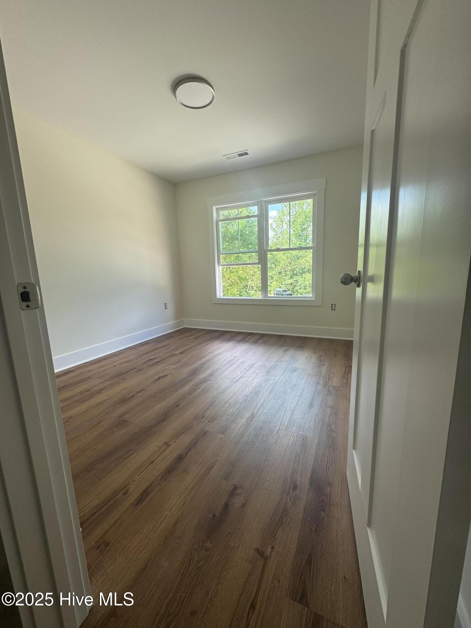 417 Timberwind Lane Property Photo 18