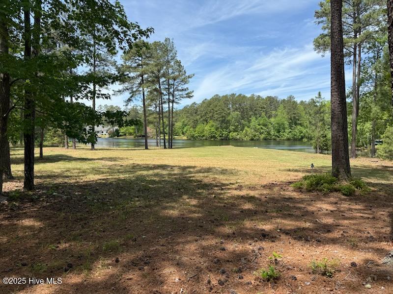 305 Lakewood Drive Property Photo