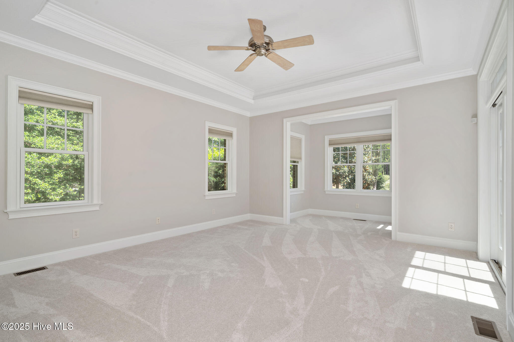 118 Legacy Oaks Drive Property Photo 18