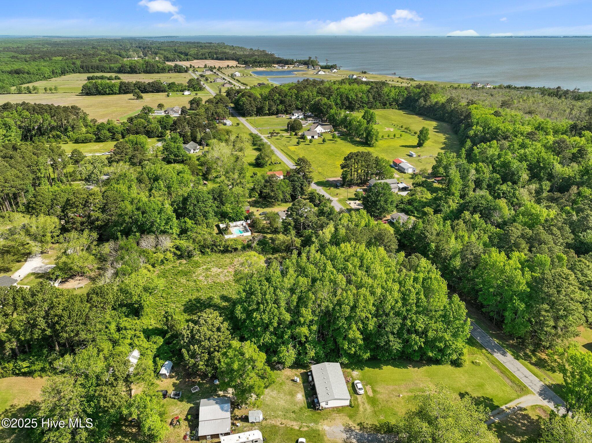 170 Caroon Road Property Photo 3