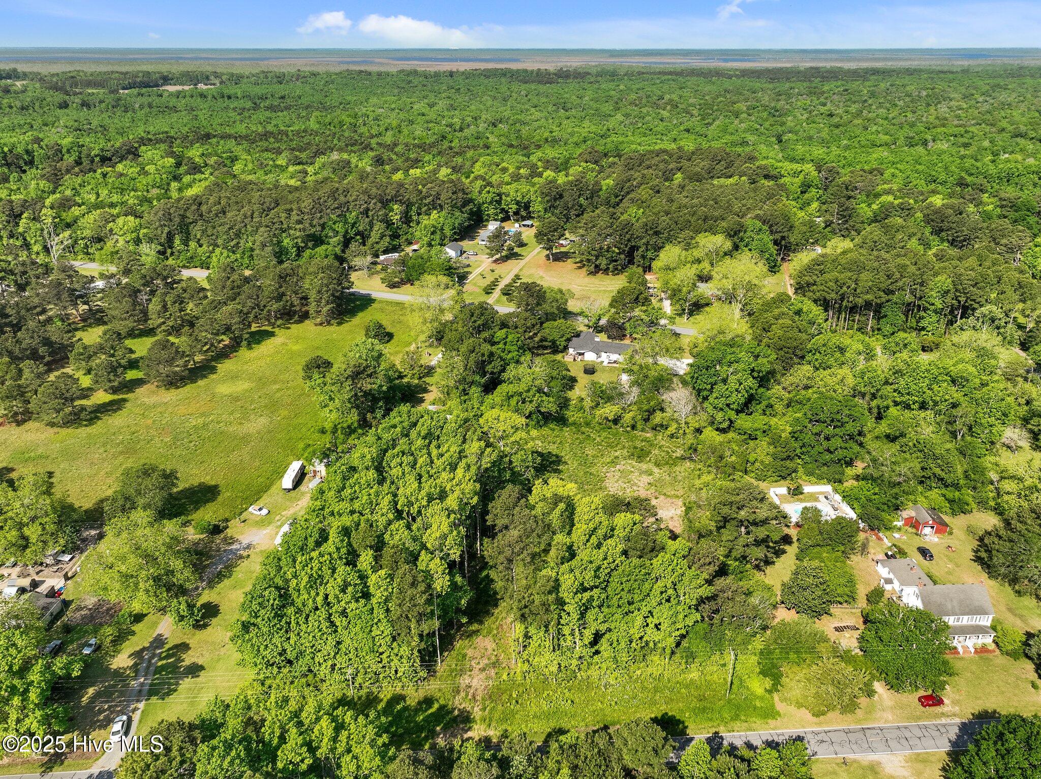 170 Caroon Road Property Photo 4