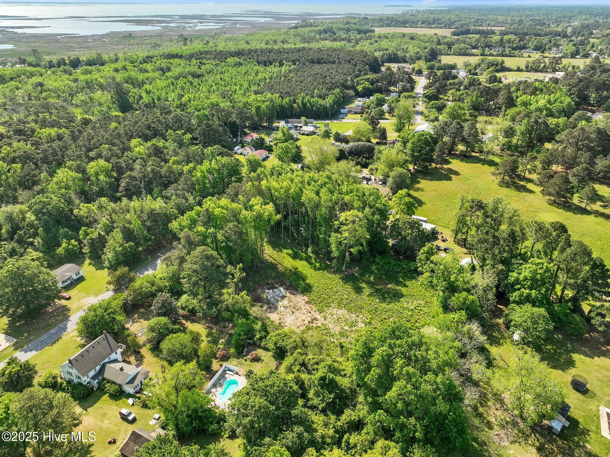 170 Caroon Road Property Photo 8