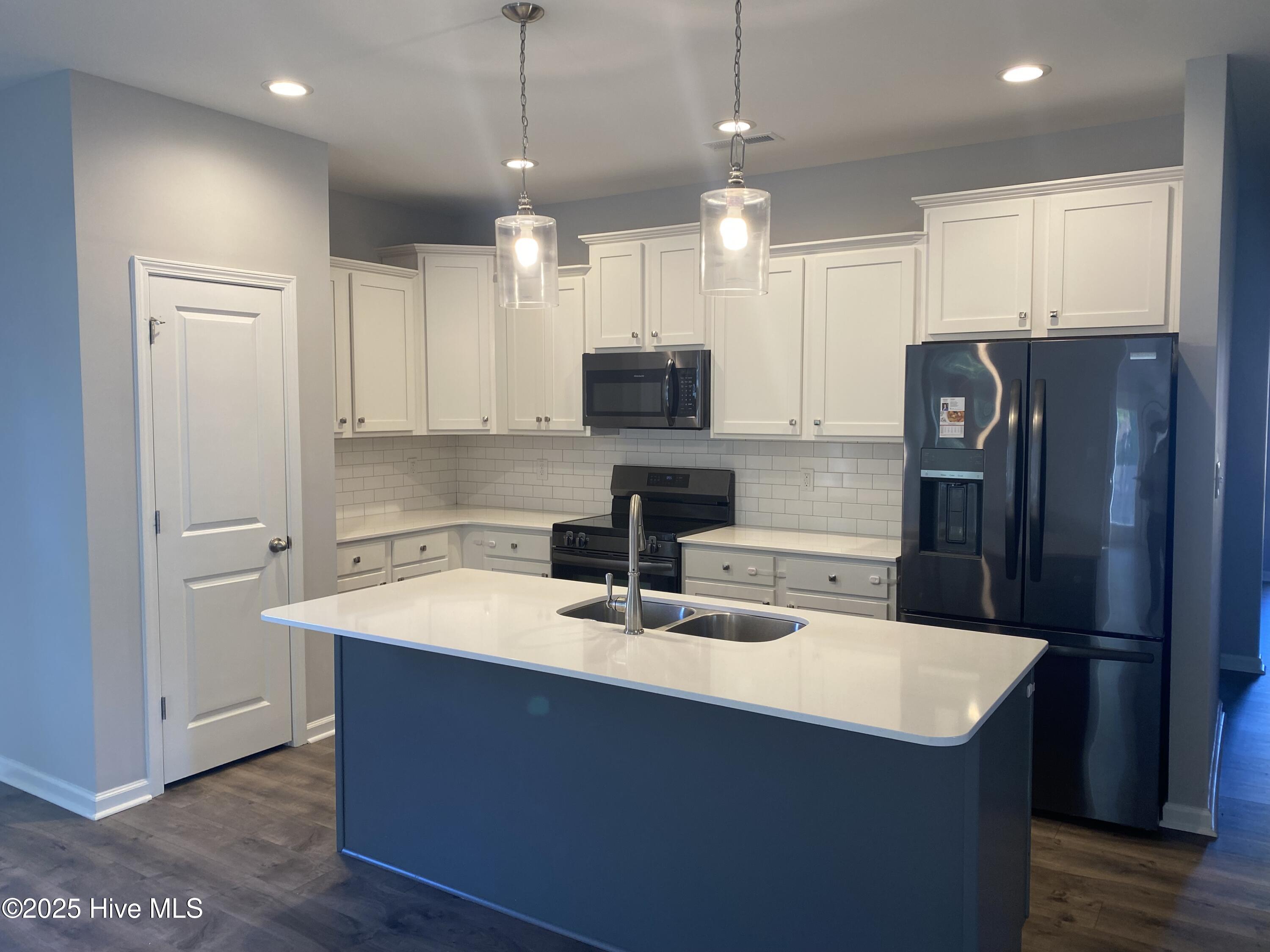 200 Laurel Lake Road Property Photo 4