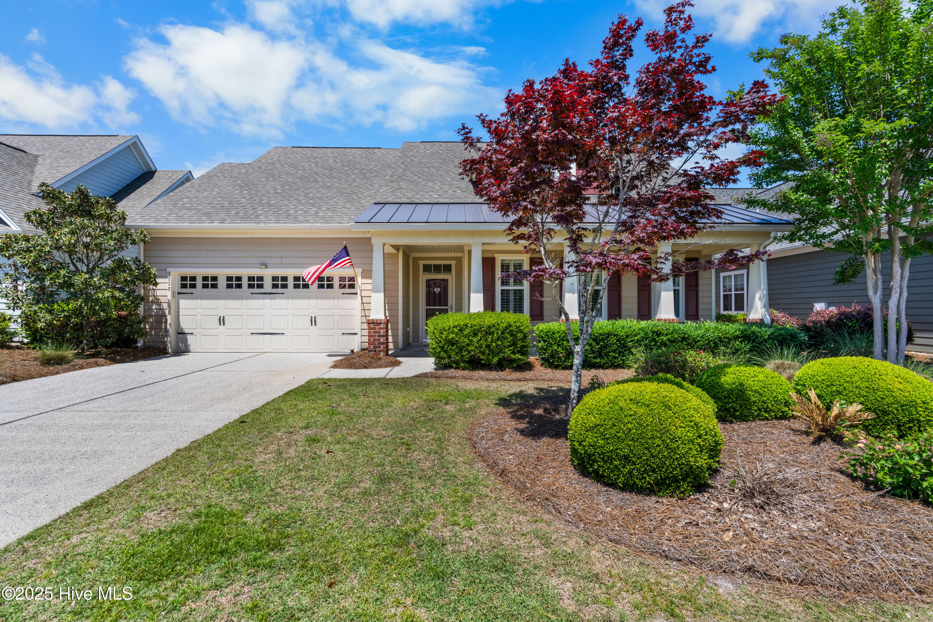 3232 Seagrass Court Property Photo 1