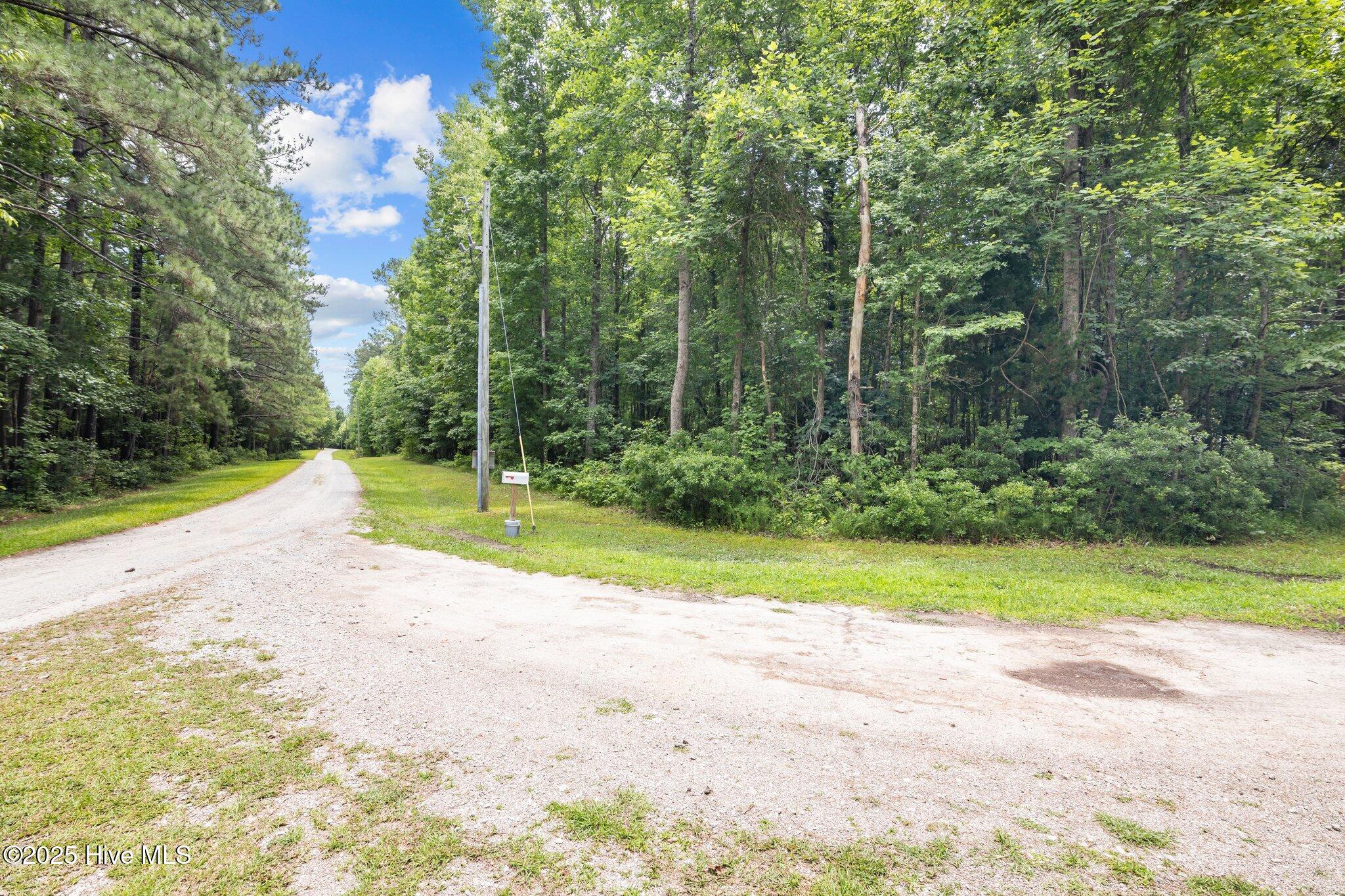 27 Cedar Bluff Lane Property Photo 7