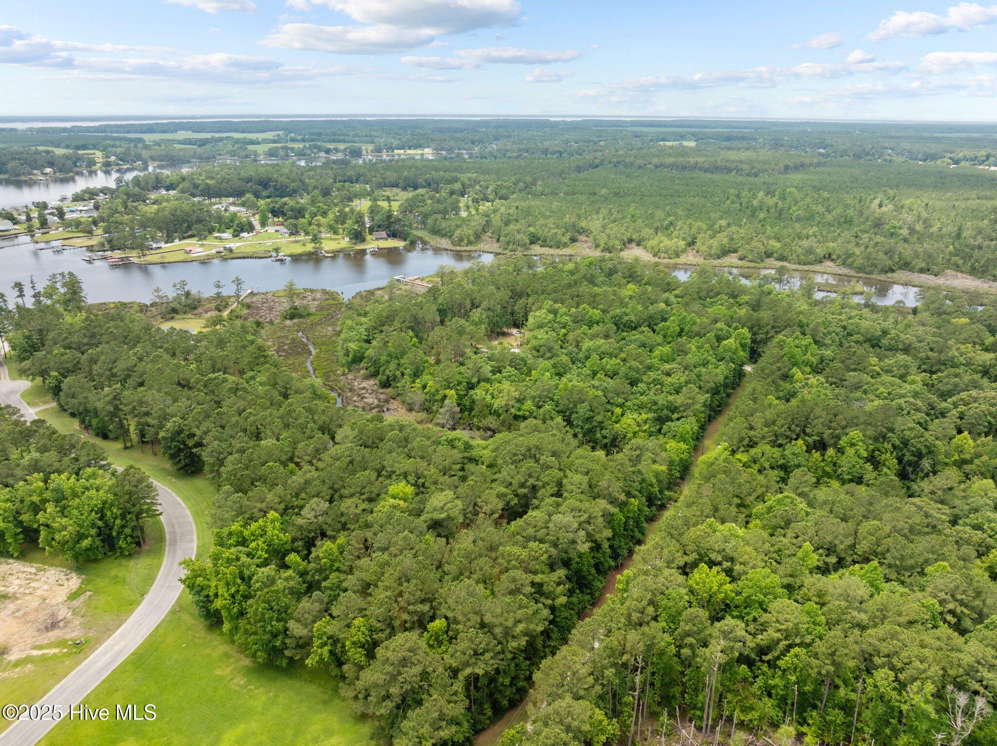 27 Cedar Bluff Lane Property Photo 16