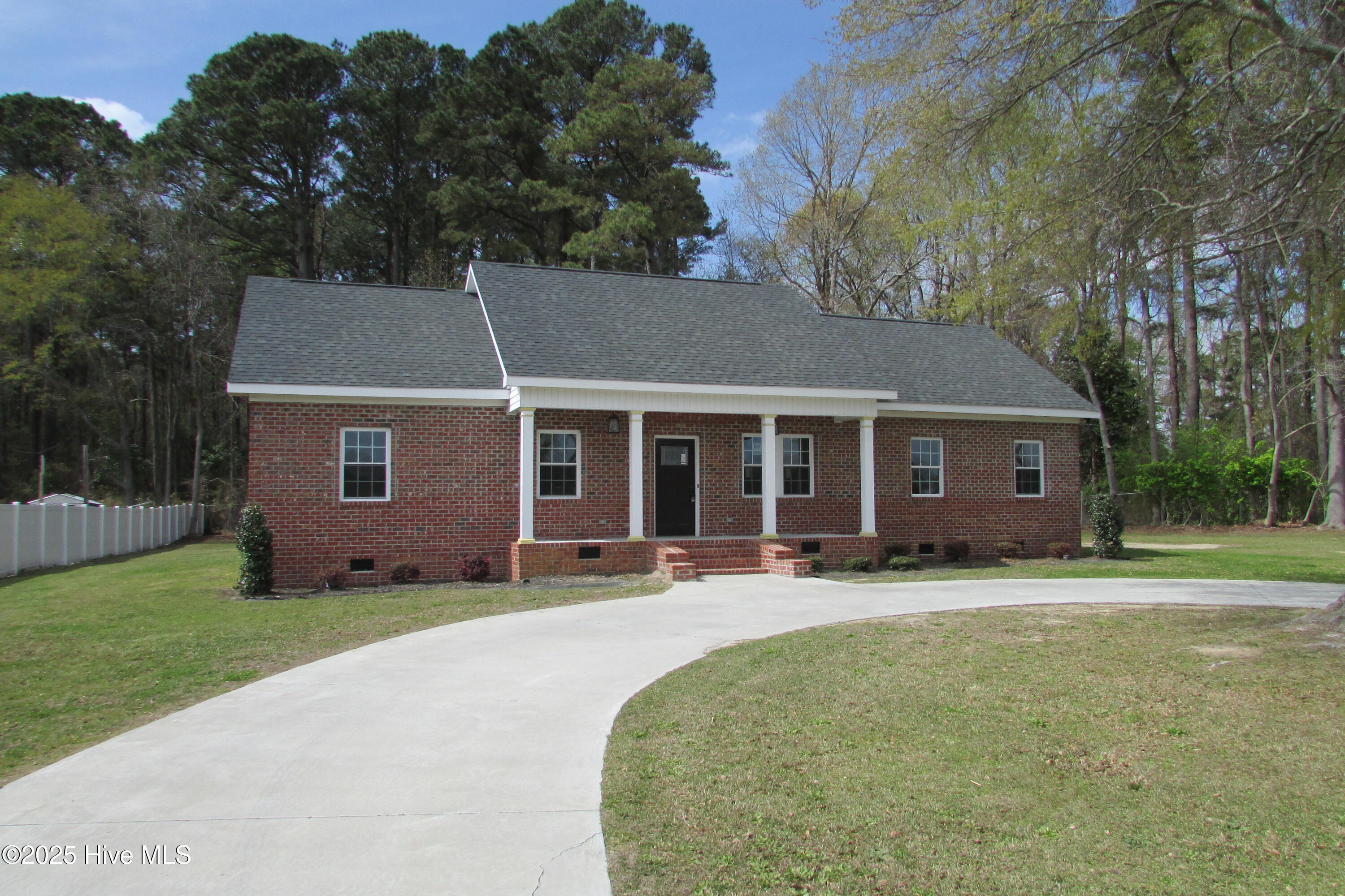 1429 Isaac Weeks Road Property Photo