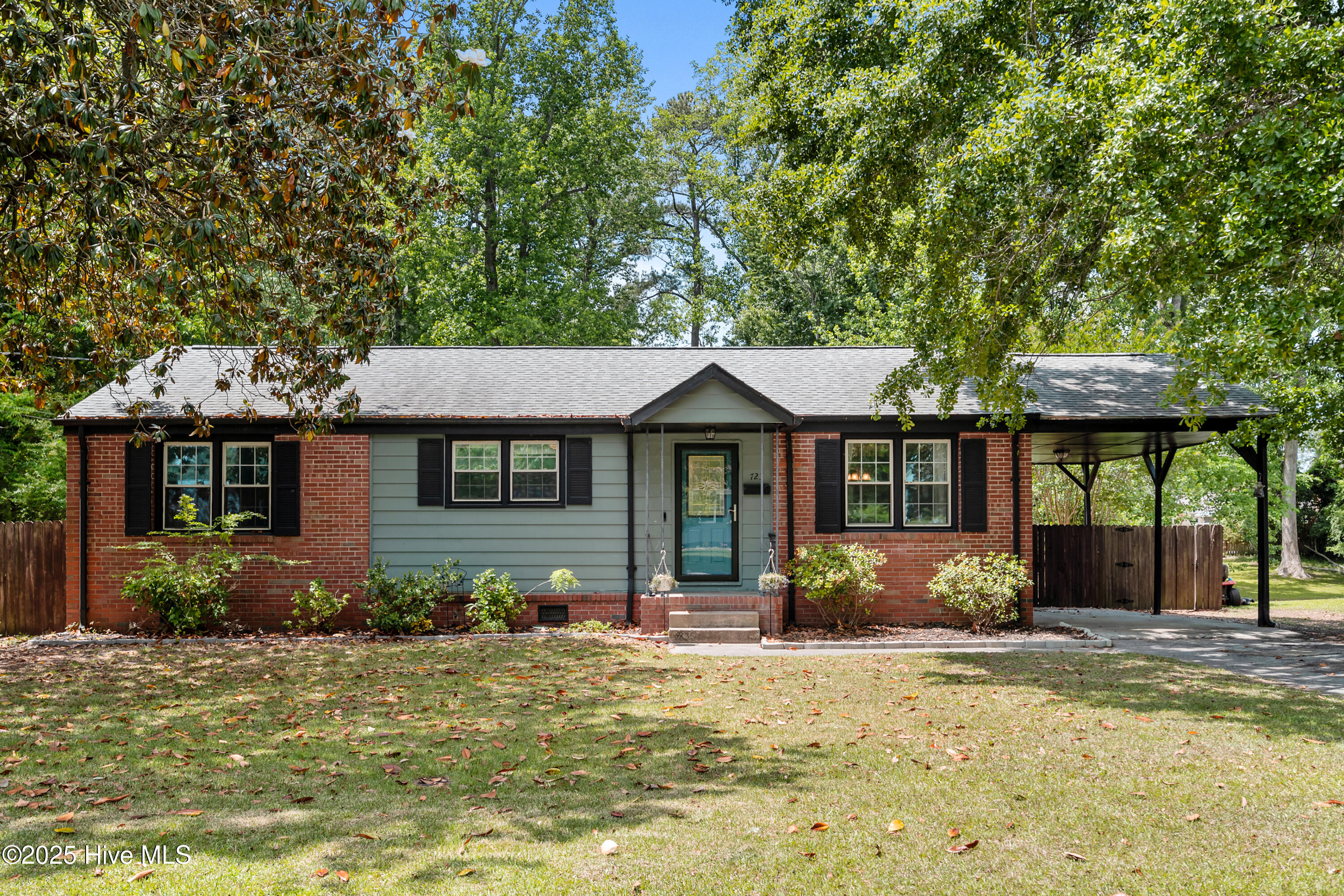 723 Vernon Drive Property Photo