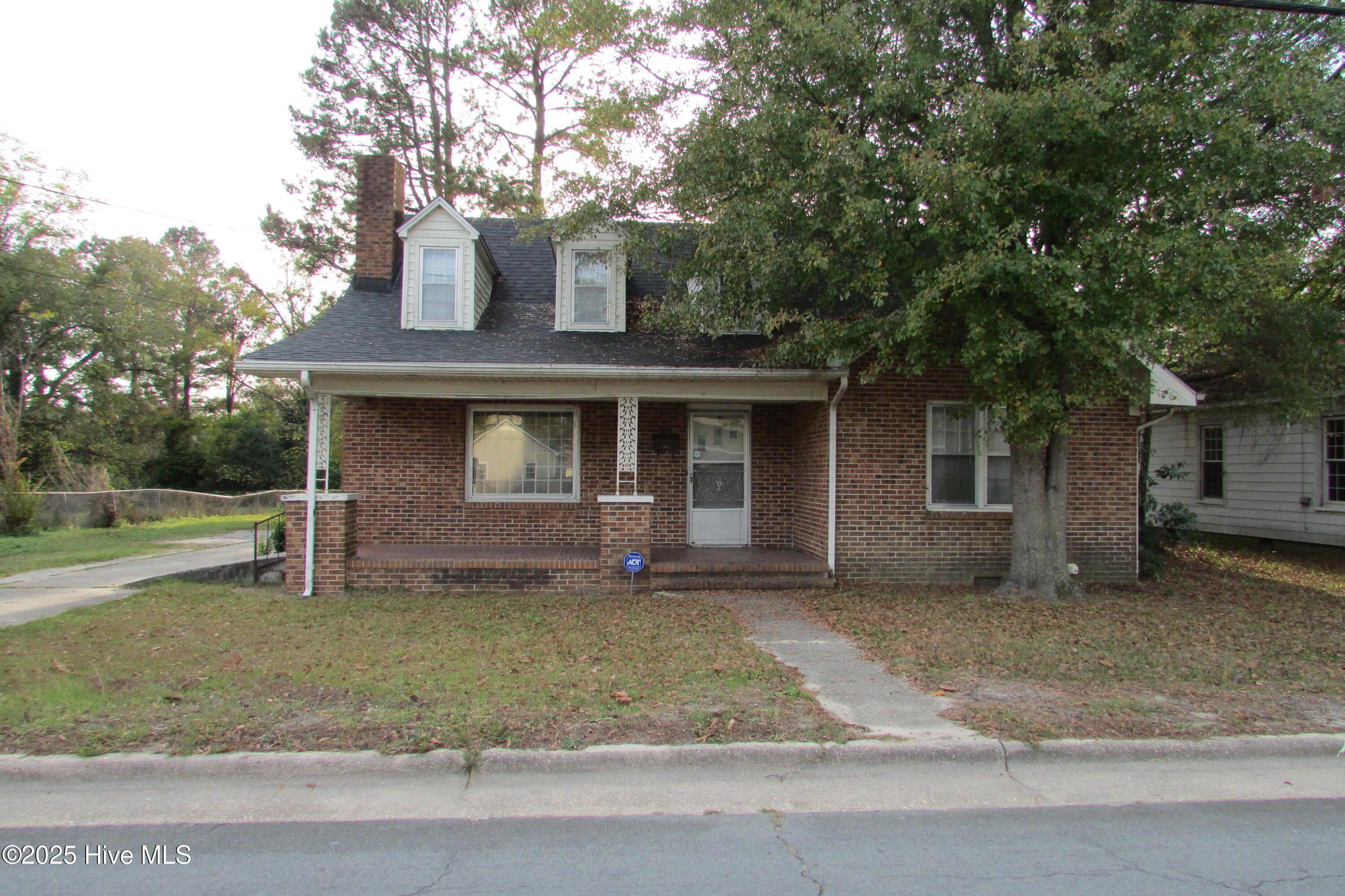 803 Mccoy Street Property Photo