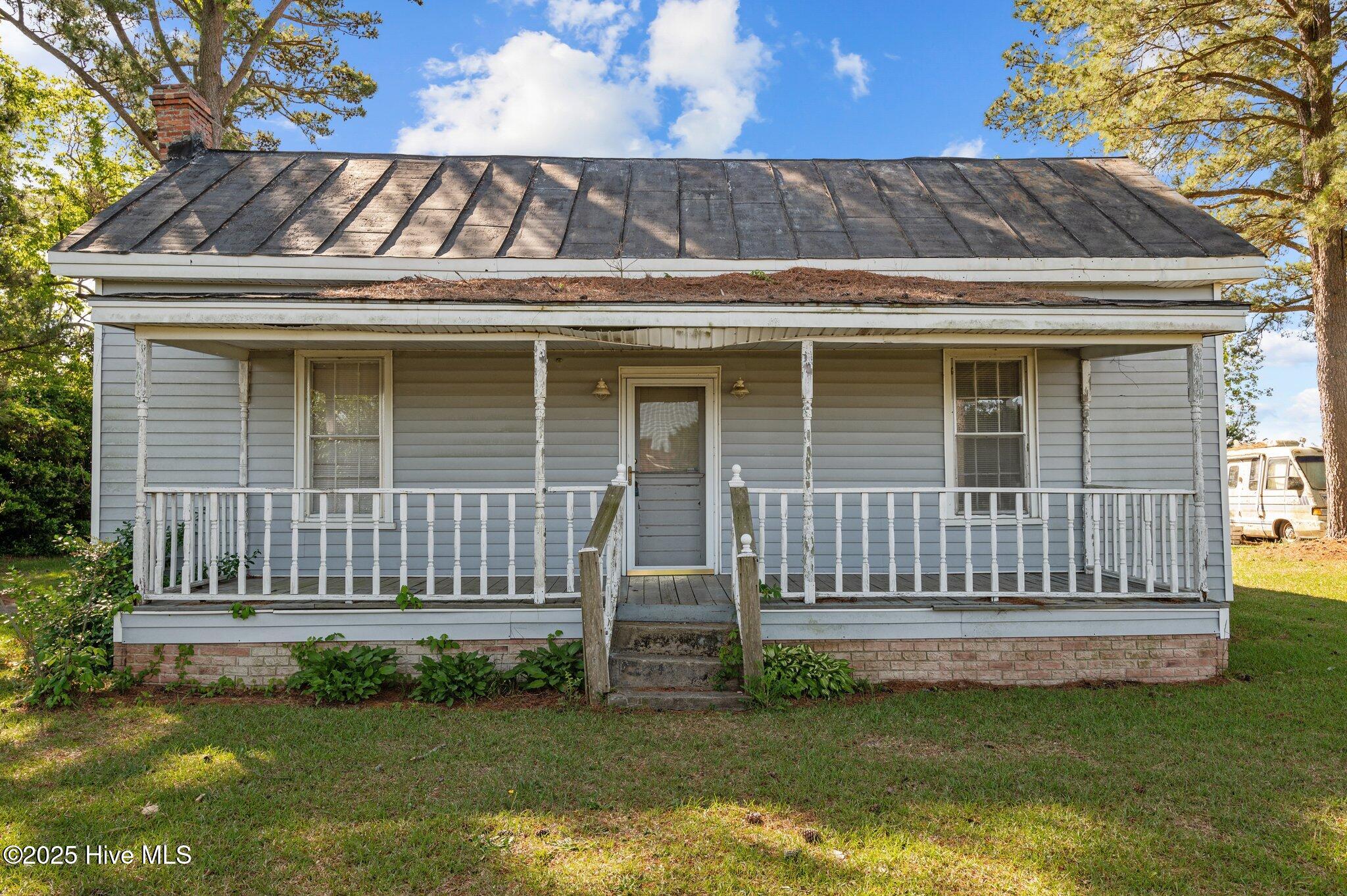 2749 Bruce Strickland Road Property Photo 1