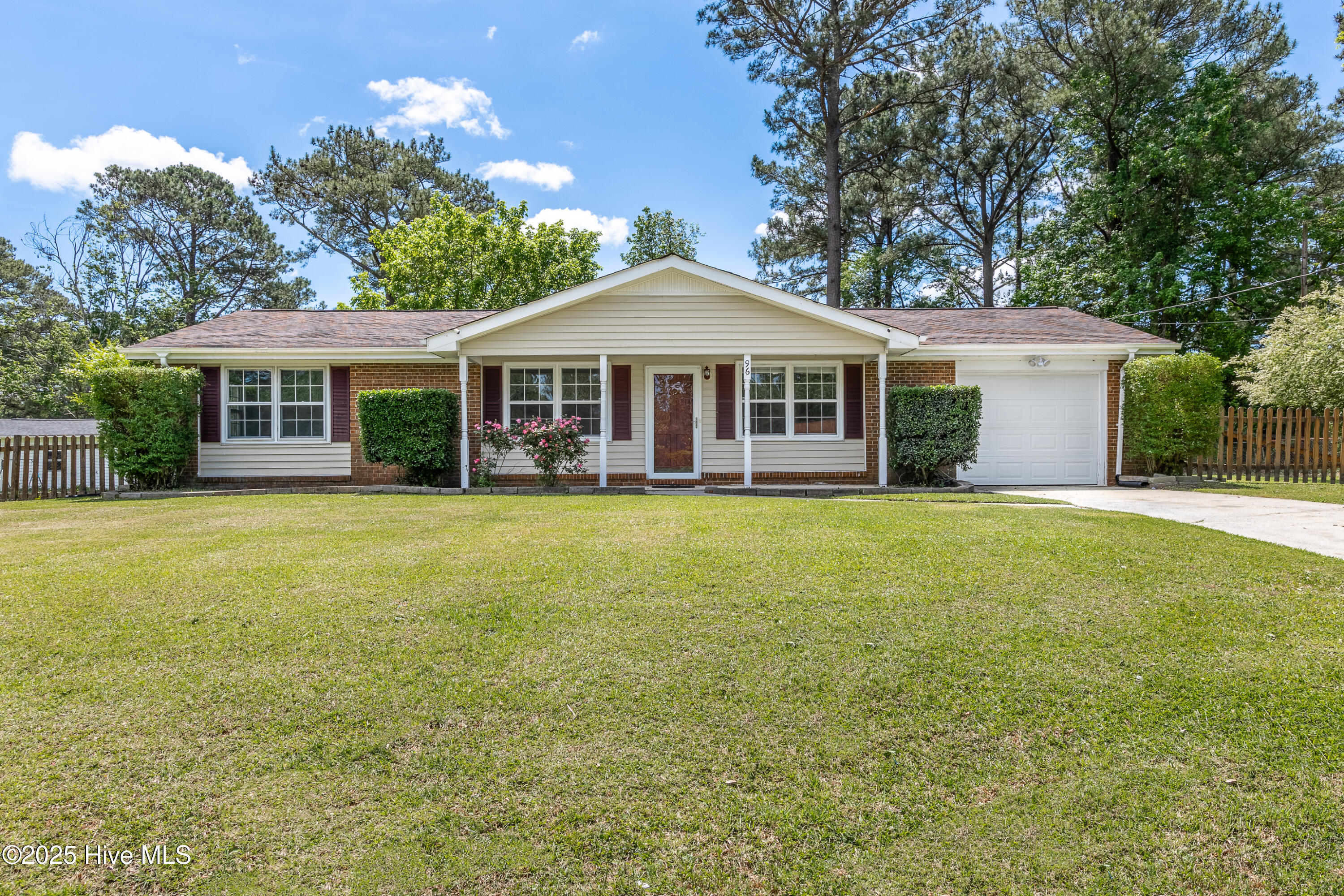 96 Vandergrift Drive Property Photo