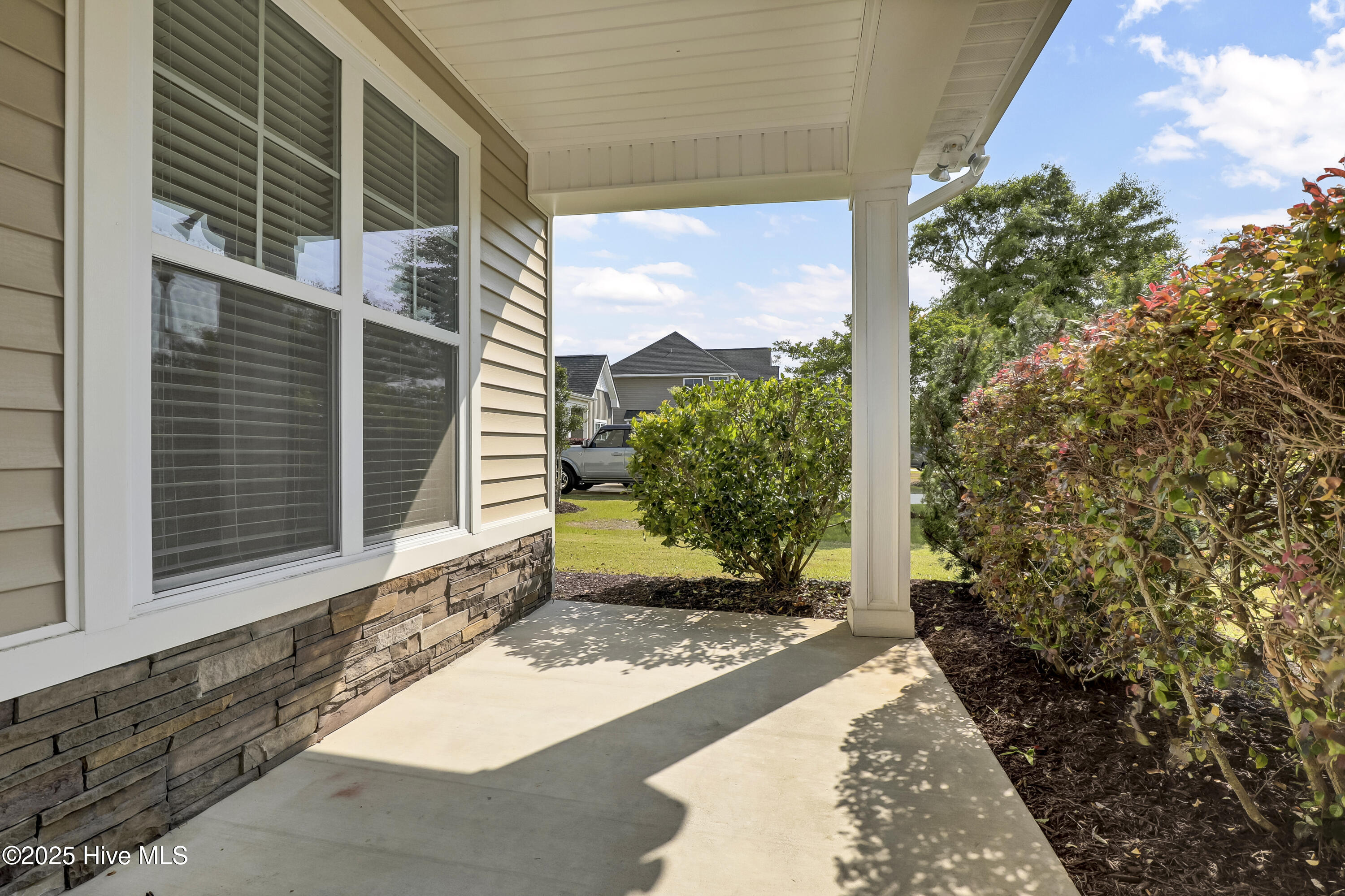 68 Strawberry Fields Way Property Photo 4