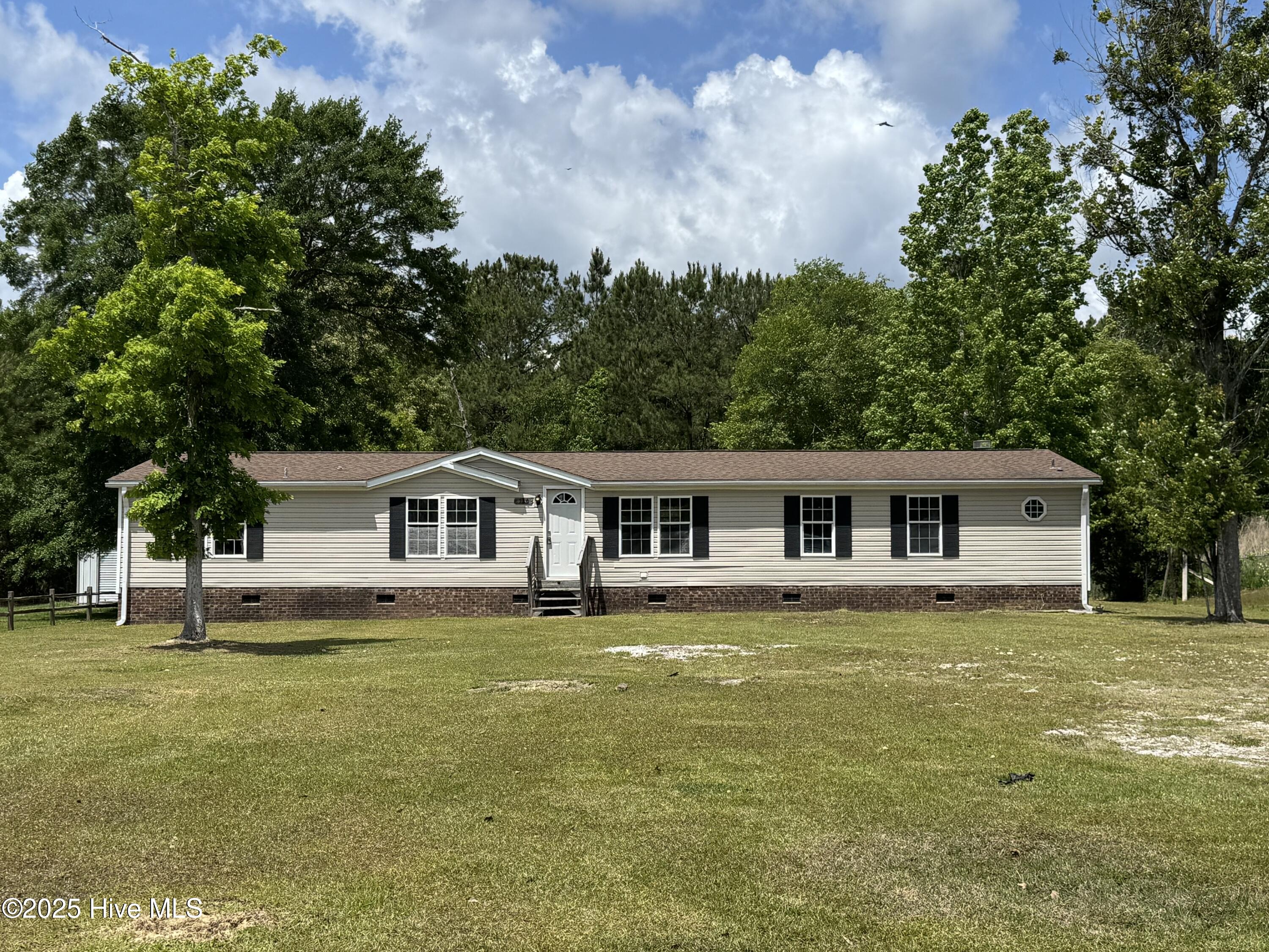 130 Aberdeen Lane Property Photo