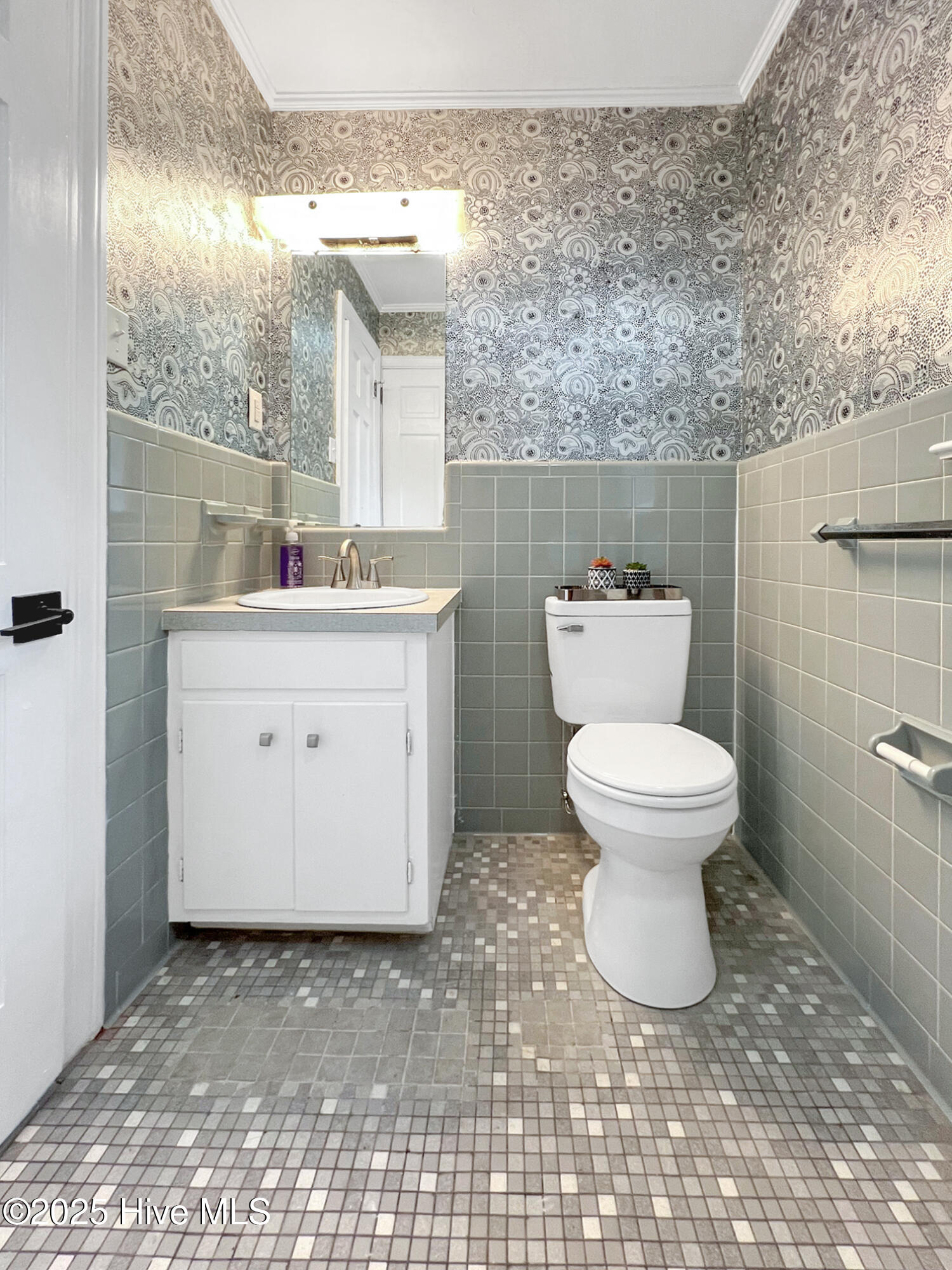 209 Robin Drive Property Photo 30