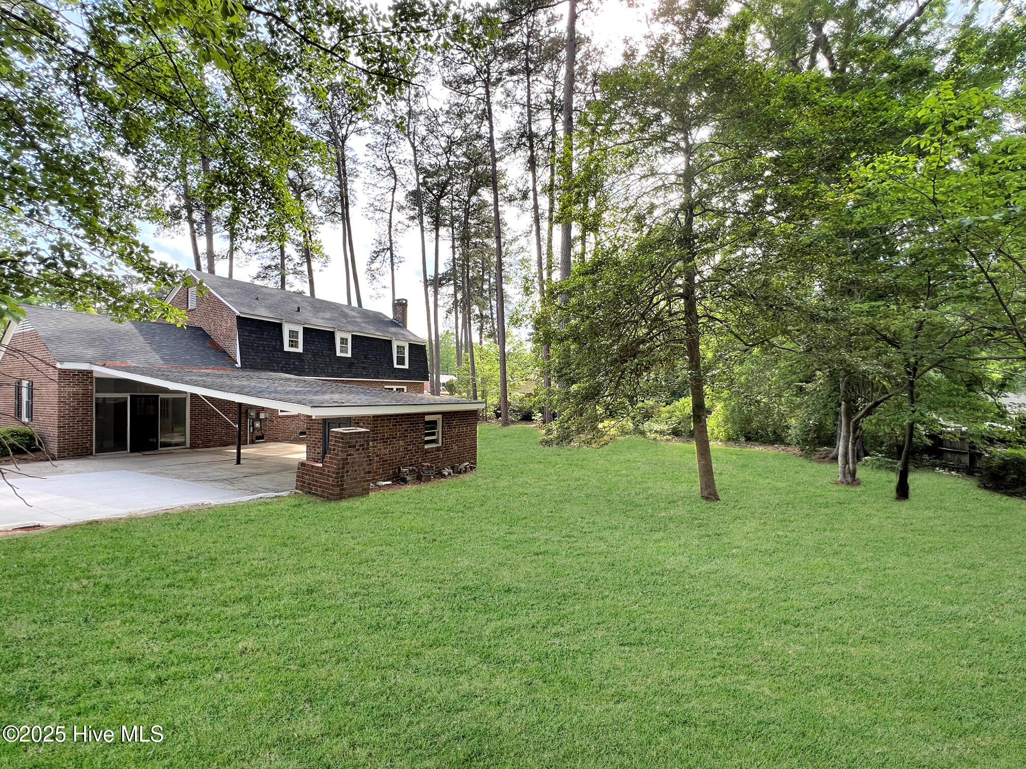 209 Robin Drive Property Photo 45