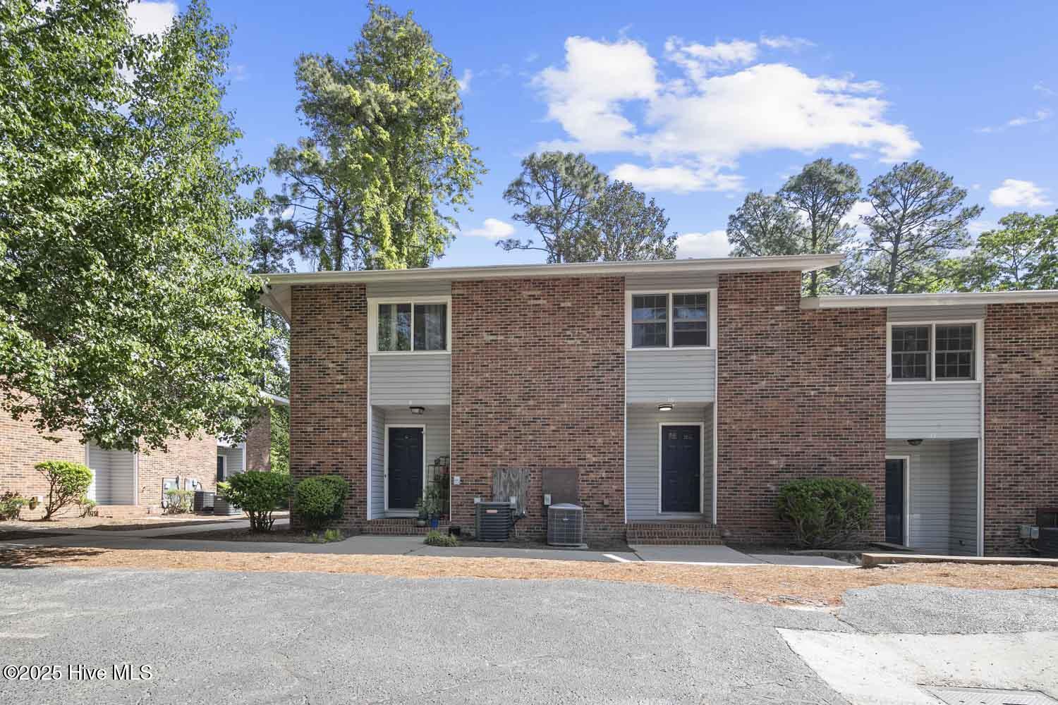 365 W Illinois Avenue 9 Property Photo