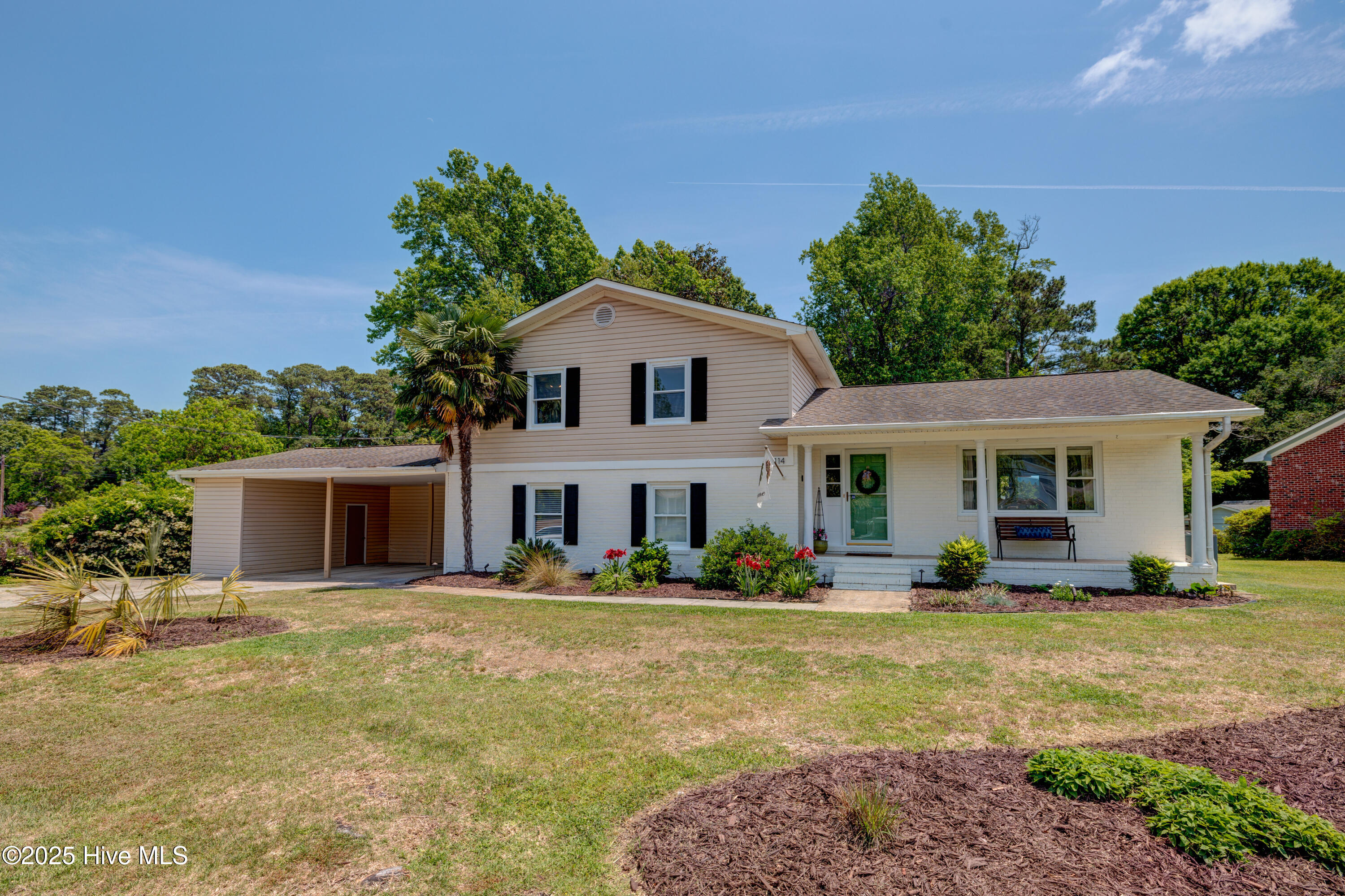 114 Buccaneer Road Property Photo