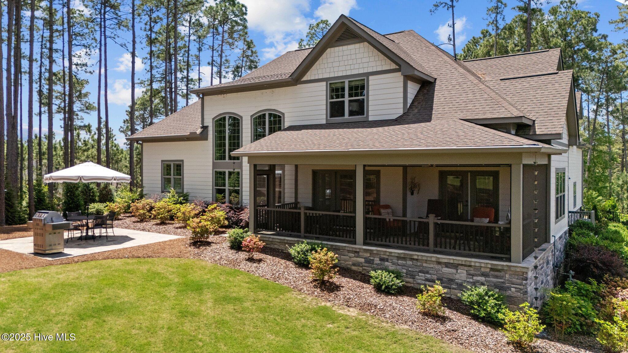 100 Holly Springs Court Property Photo 11