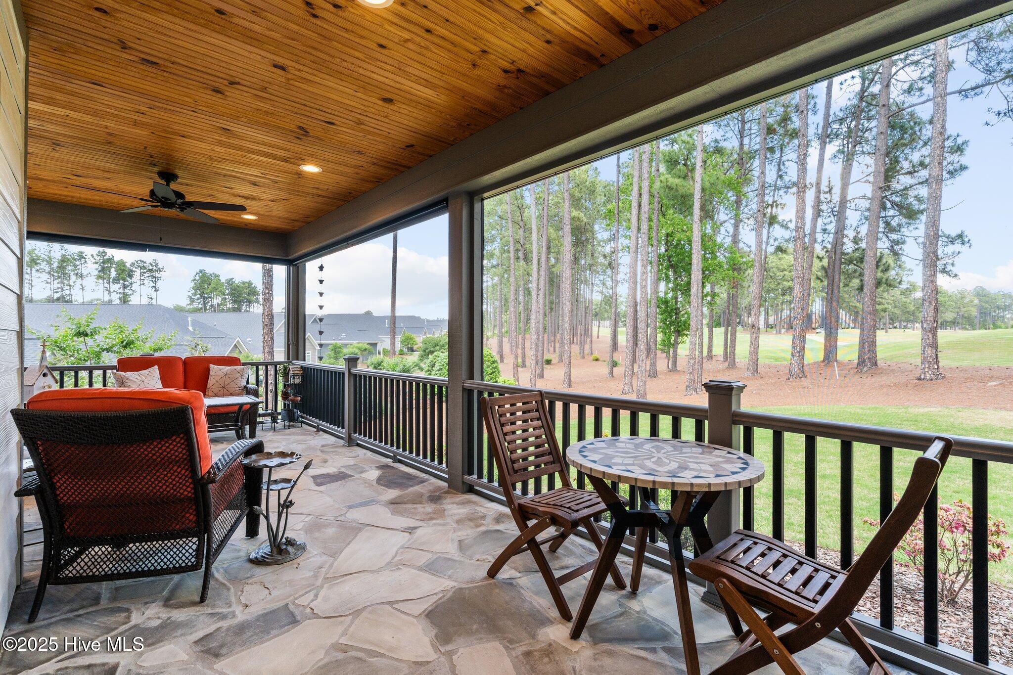 100 Holly Springs Court Property Photo 17