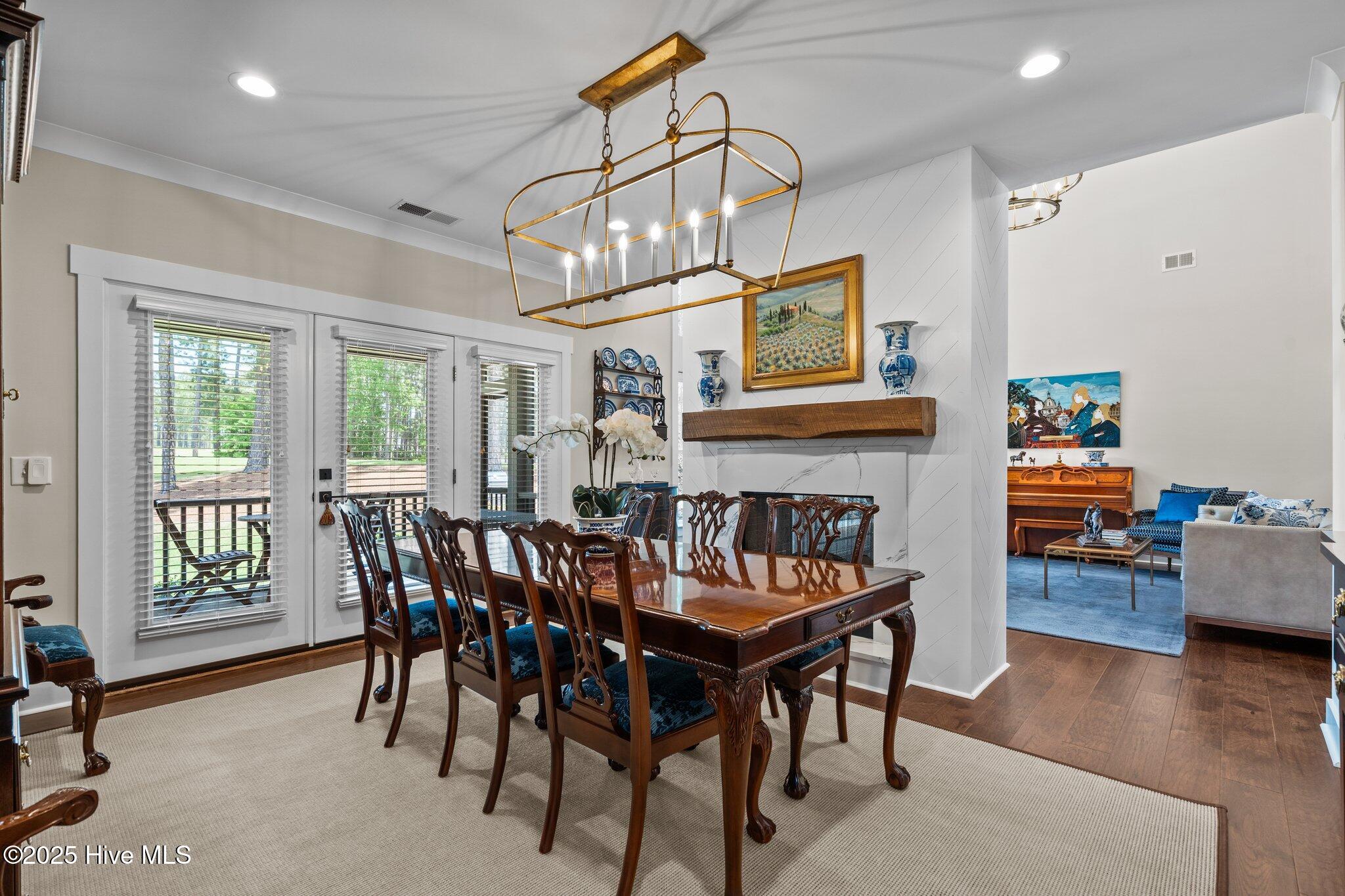 100 Holly Springs Court Property Photo 25