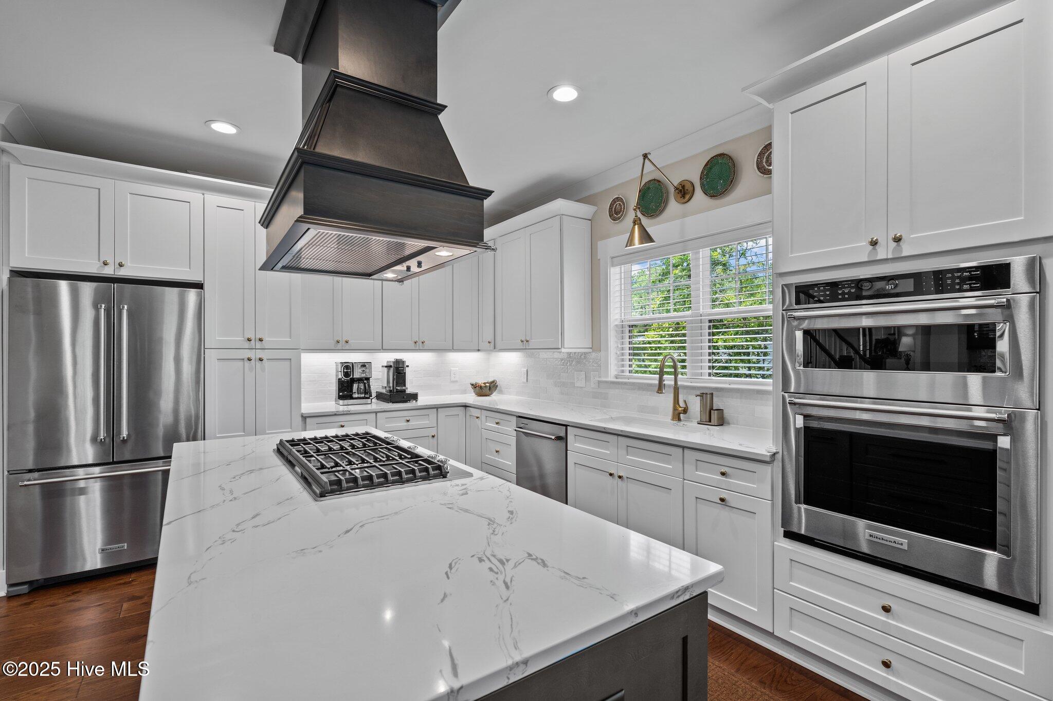 100 Holly Springs Court Property Photo 26