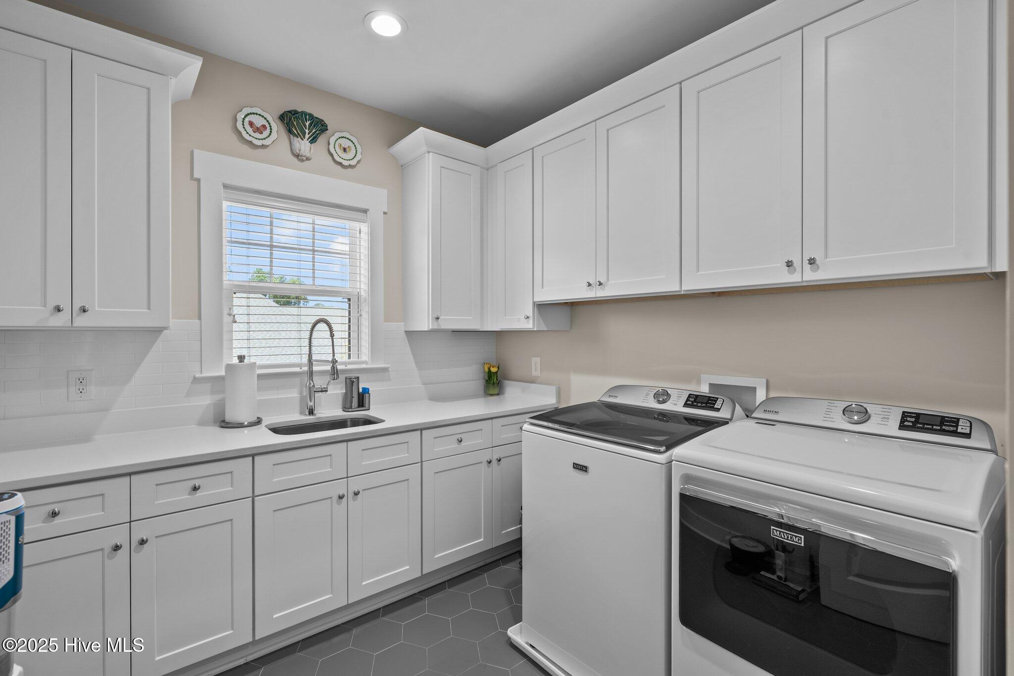 100 Holly Springs Court Property Photo 35