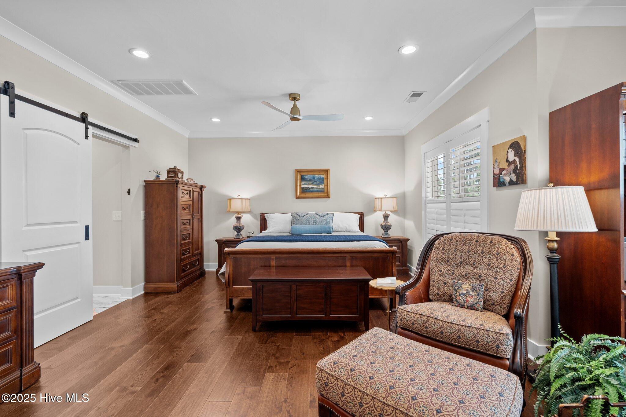 100 Holly Springs Court Property Photo 37